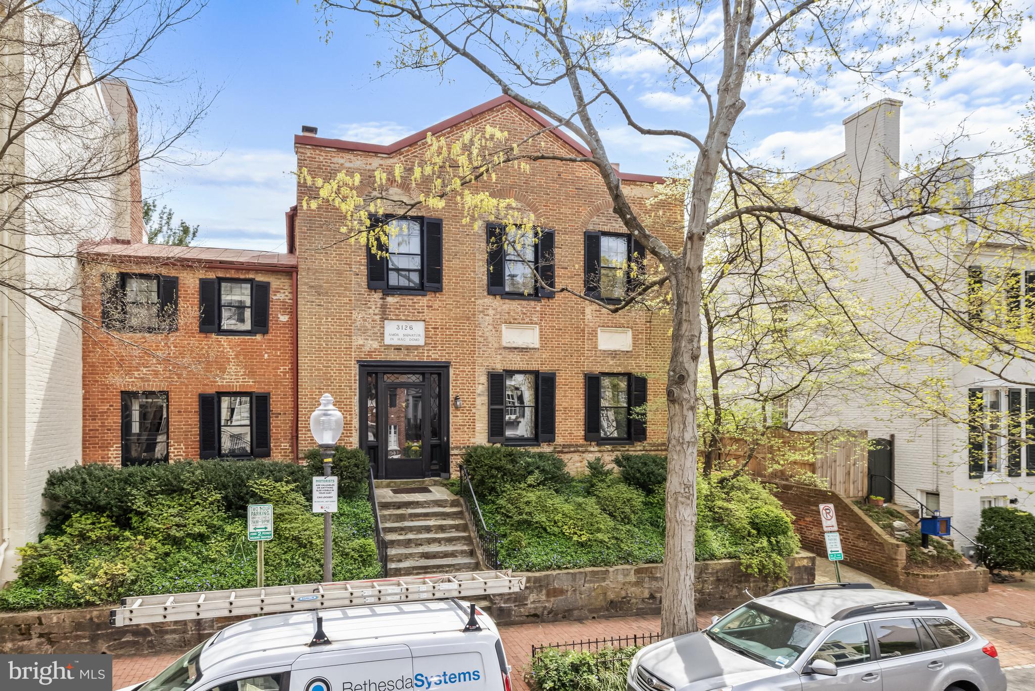 GEORGETOWN - Residential
