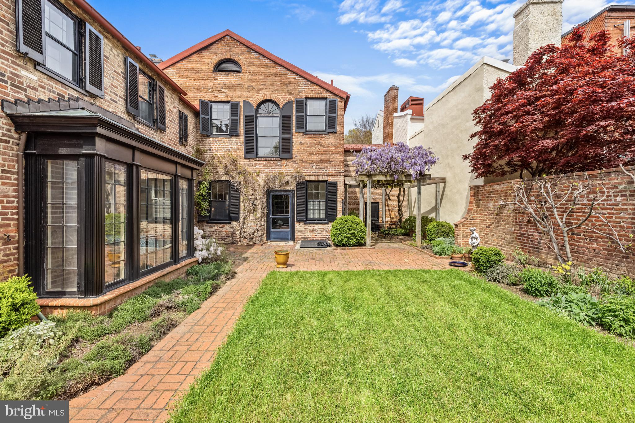 GEORGETOWN - Residential
