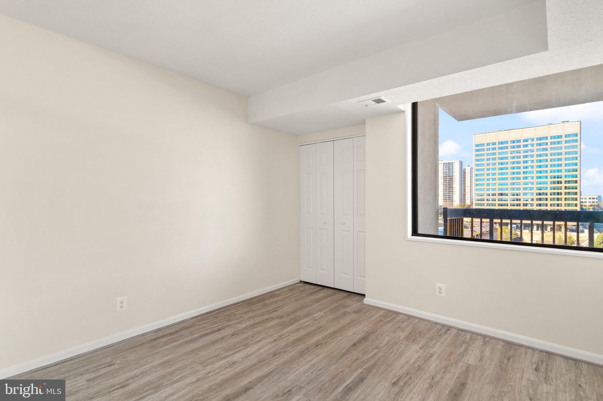 SKYLINE HOUSE - Residential Lease