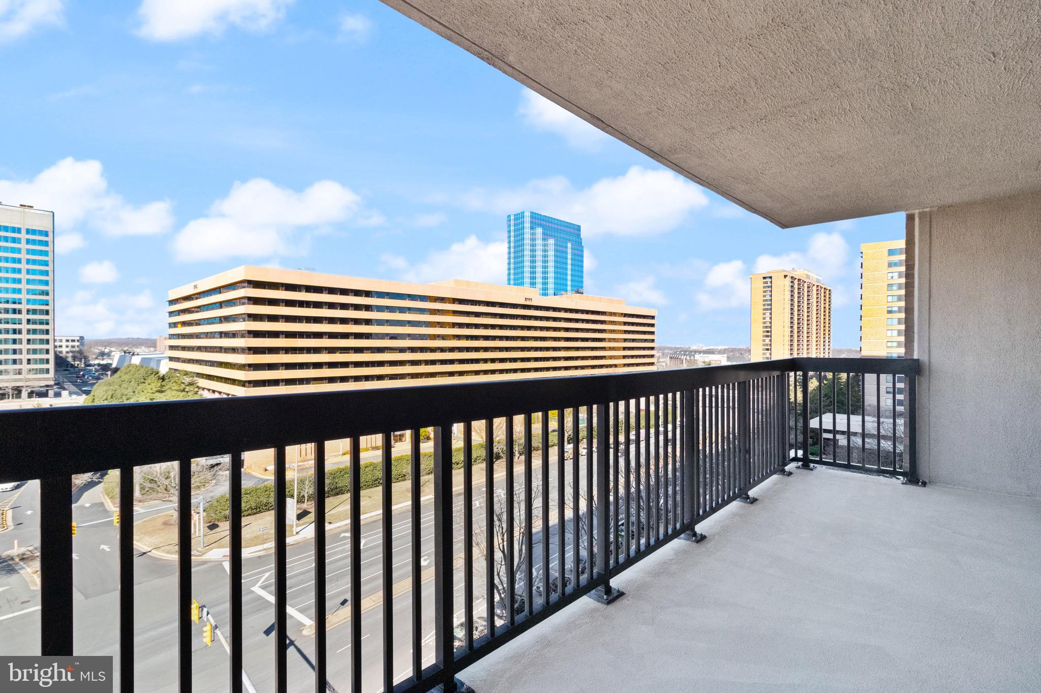 SKYLINE HOUSE - Residential Lease