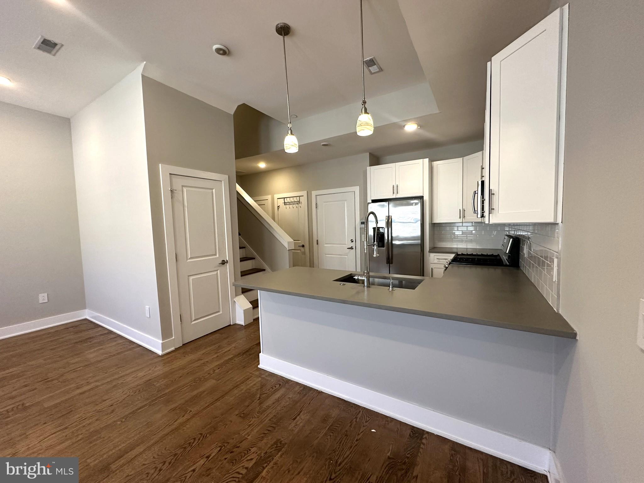 FISHTOWN - Residential Lease