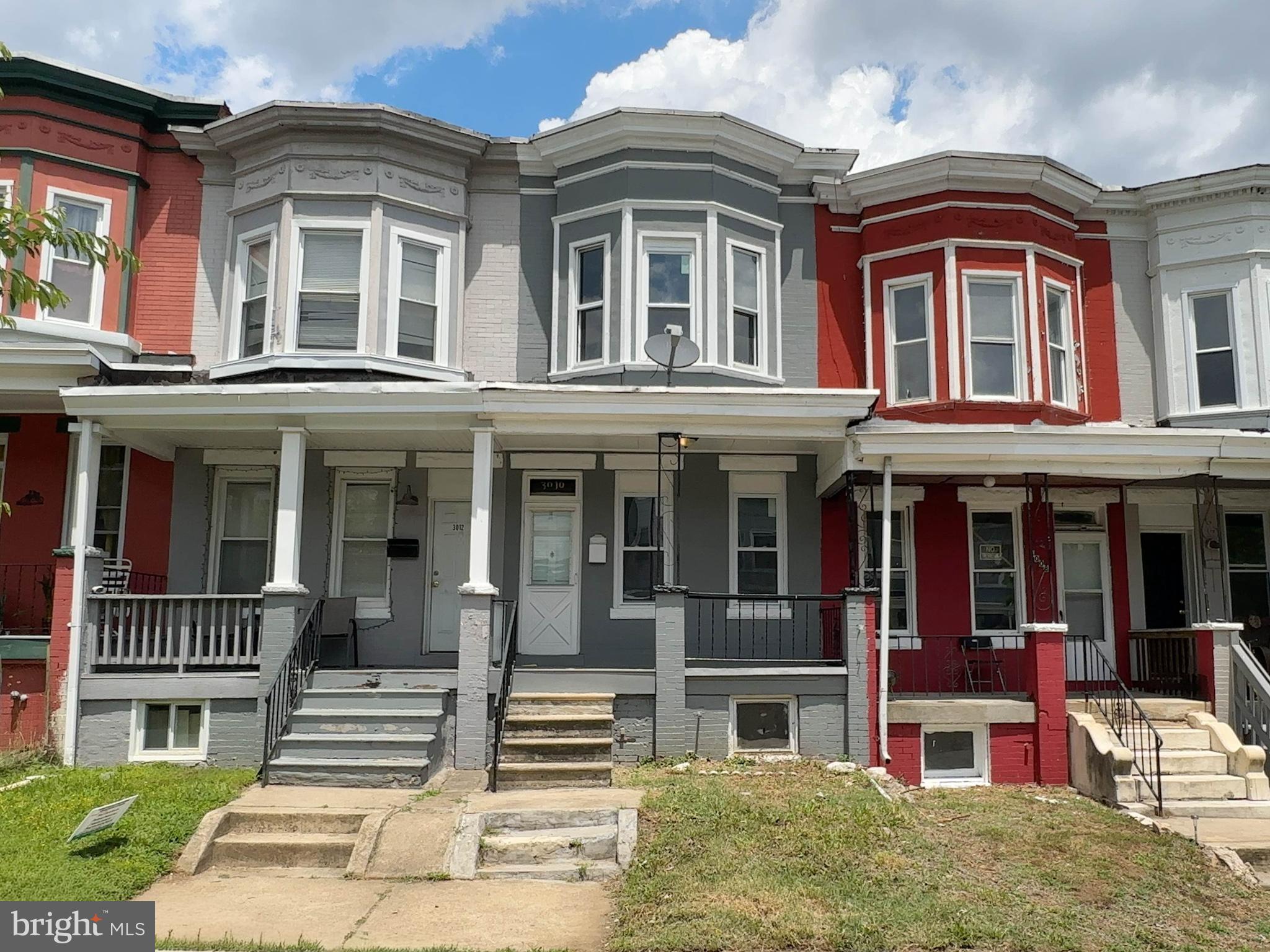 3010 GRAYSON STREET