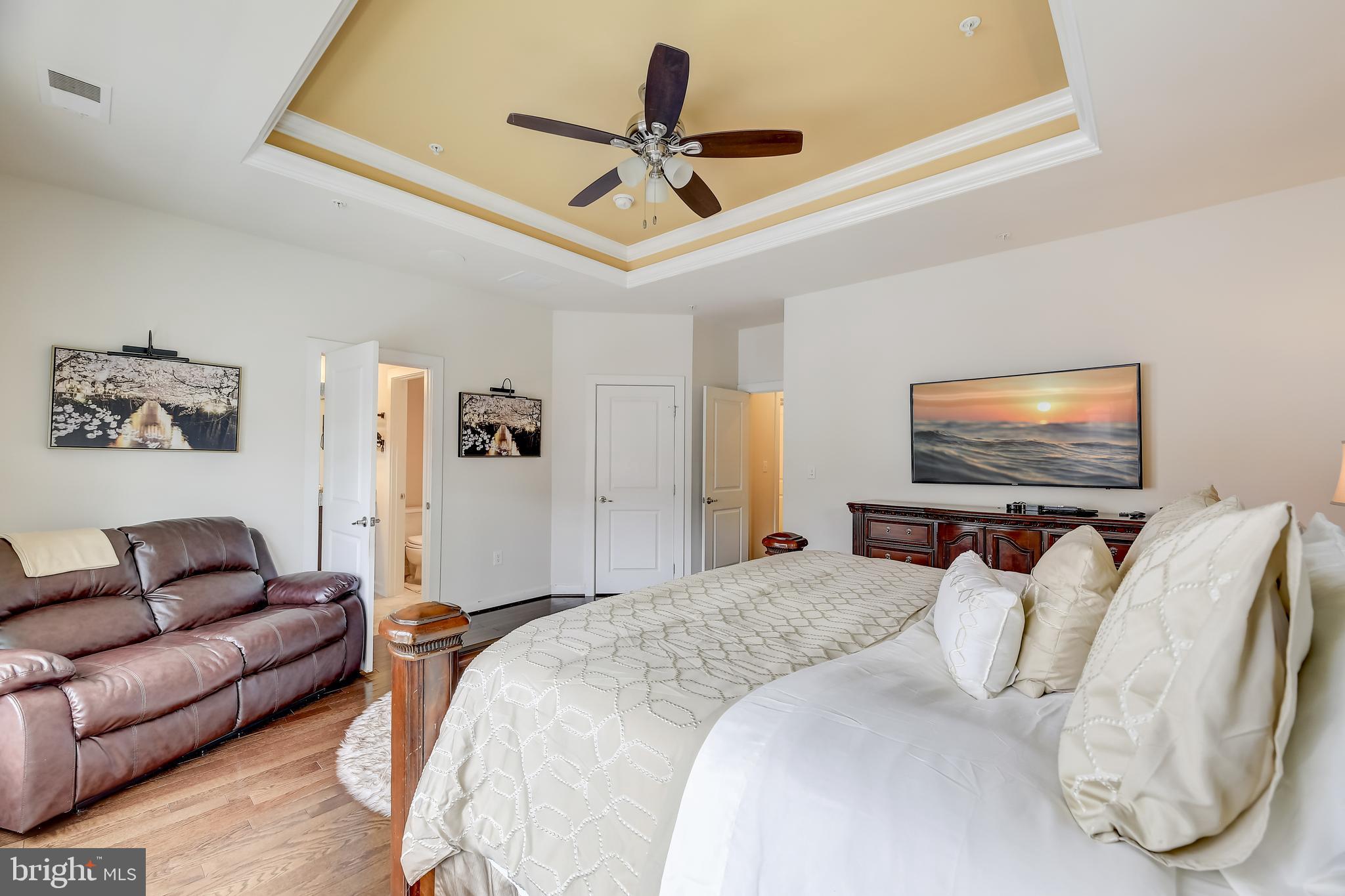 BENTLEY PARK TOWNHOMES - Residential