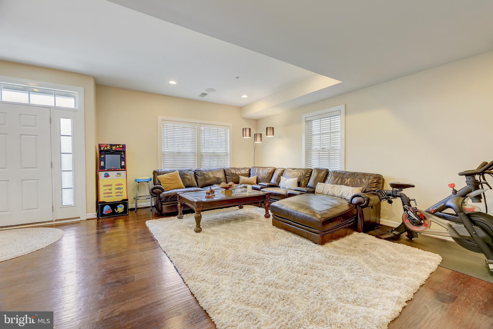 BENTLEY PARK TOWNHOMES - Residential