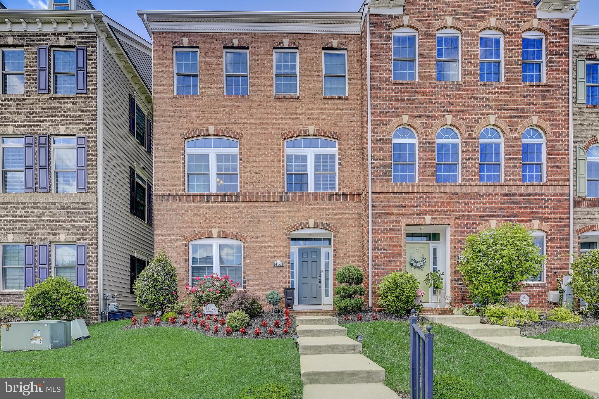 BENTLEY PARK TOWNHOMES - Residential