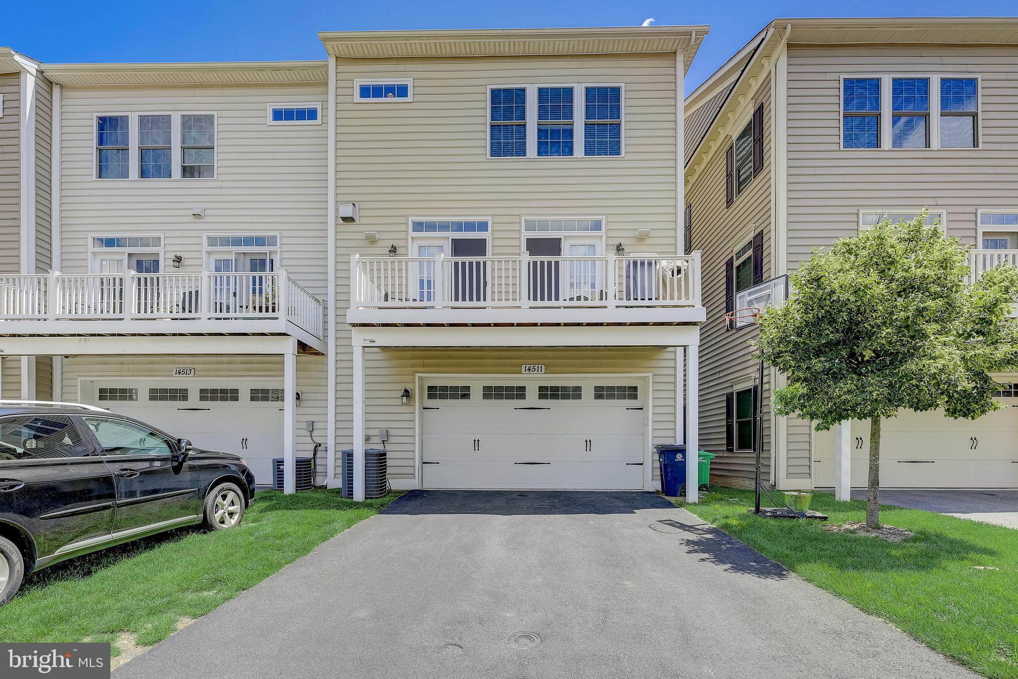 BENTLEY PARK TOWNHOMES - Residential