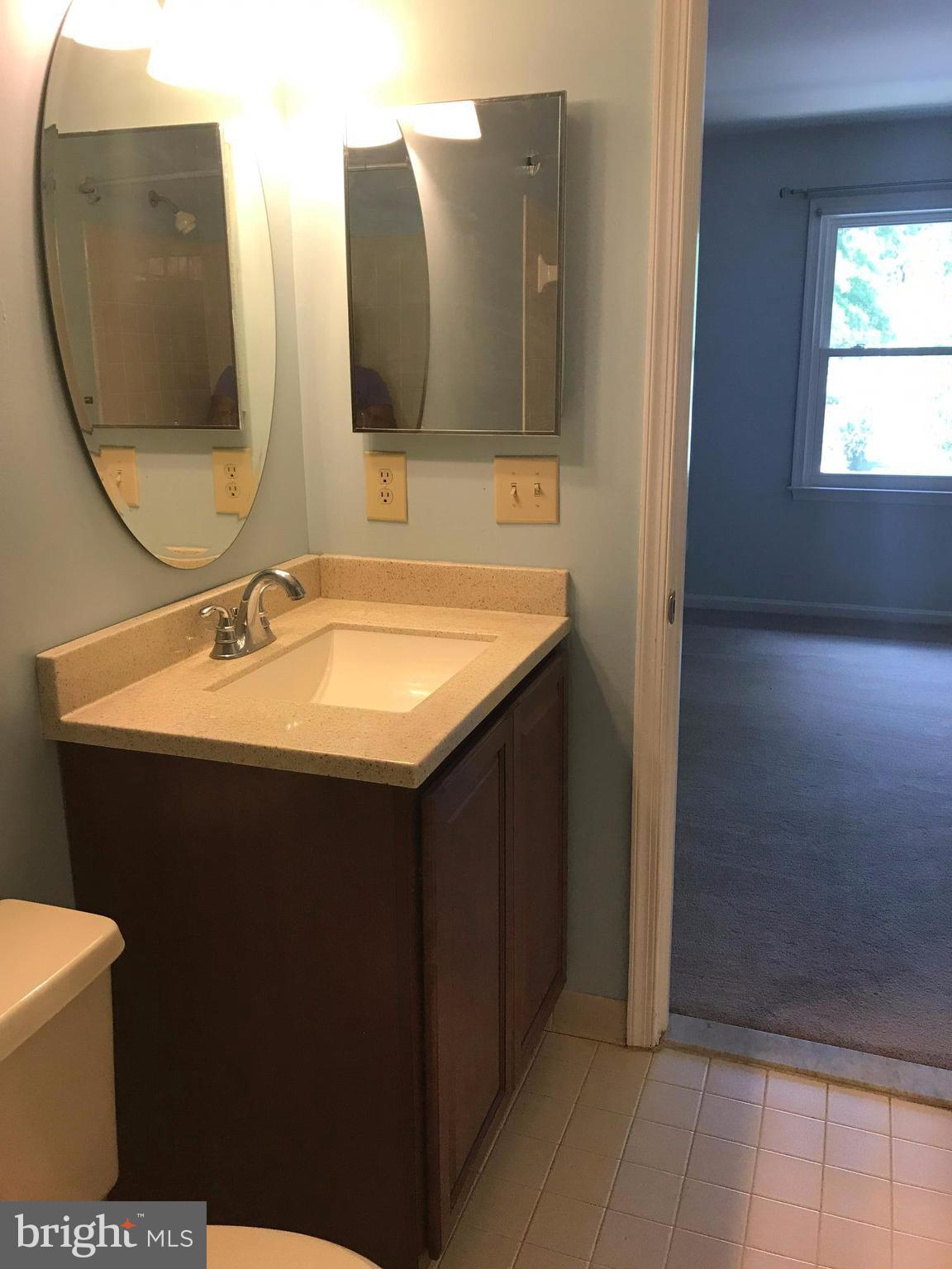 LITTLE ROCKY RUN - Residential Lease