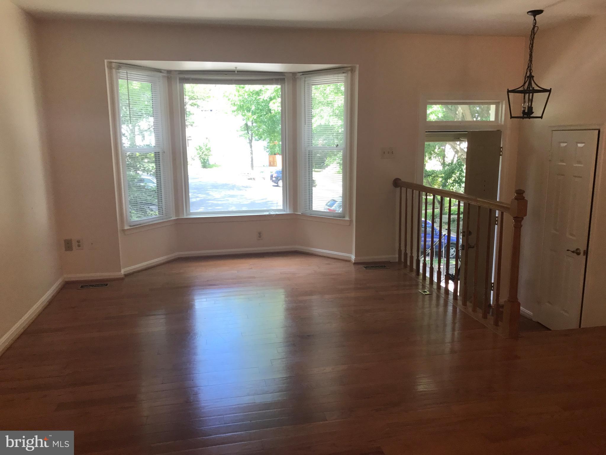 LITTLE ROCKY RUN - Residential Lease