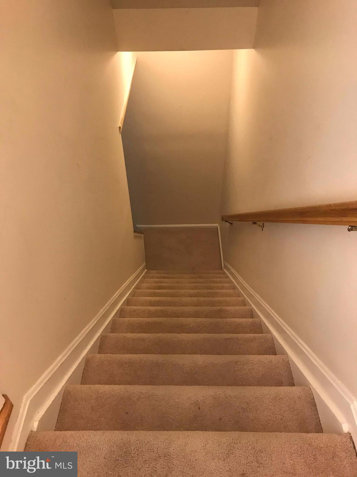 LITTLE ROCKY RUN - Residential Lease