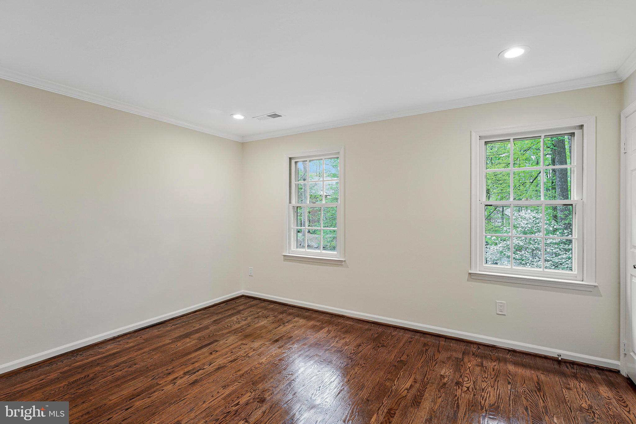 CEDARS OF MC LEAN - Residential