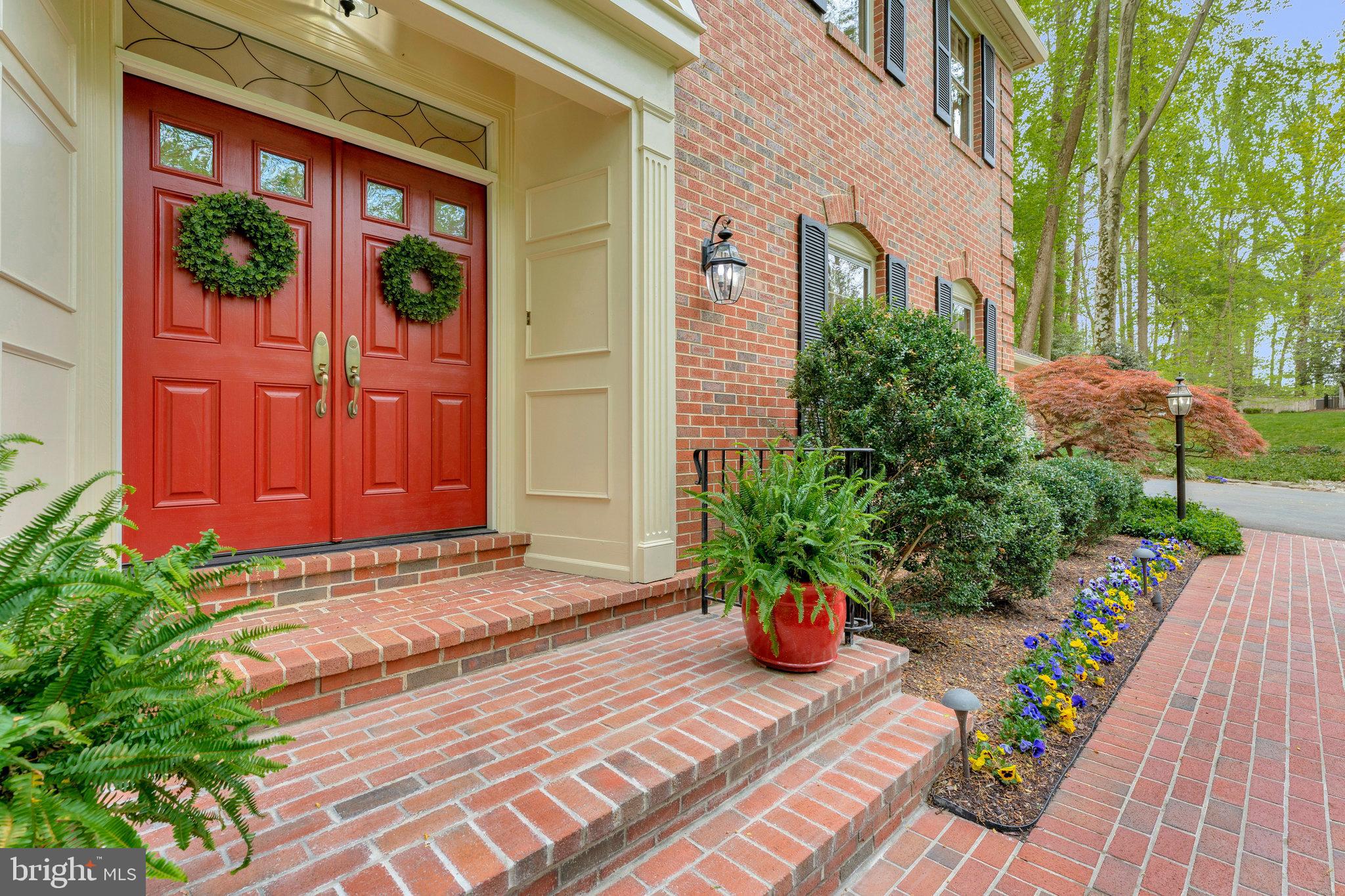 CEDARS OF MC LEAN - Residential