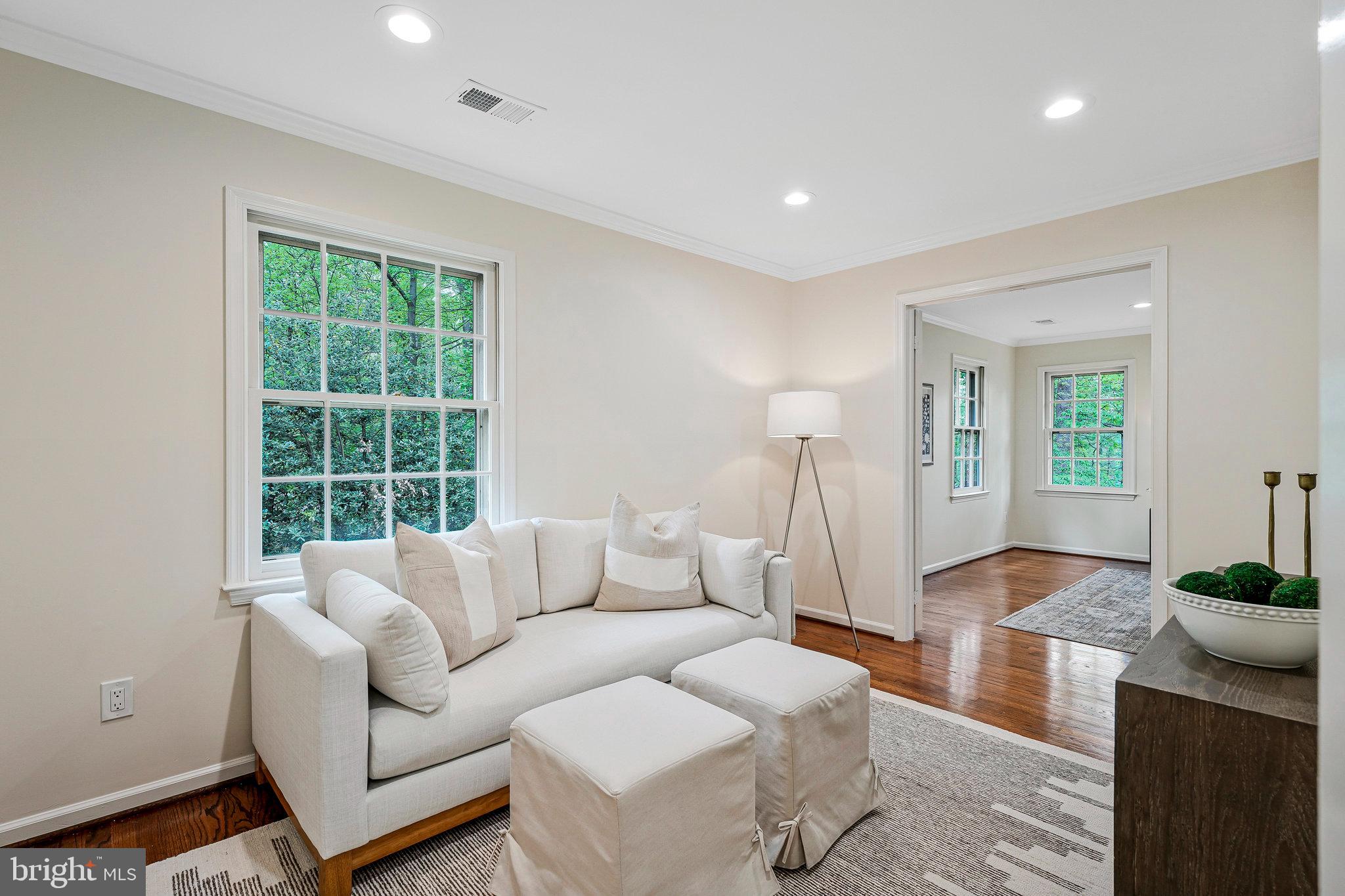 CEDARS OF MC LEAN - Residential