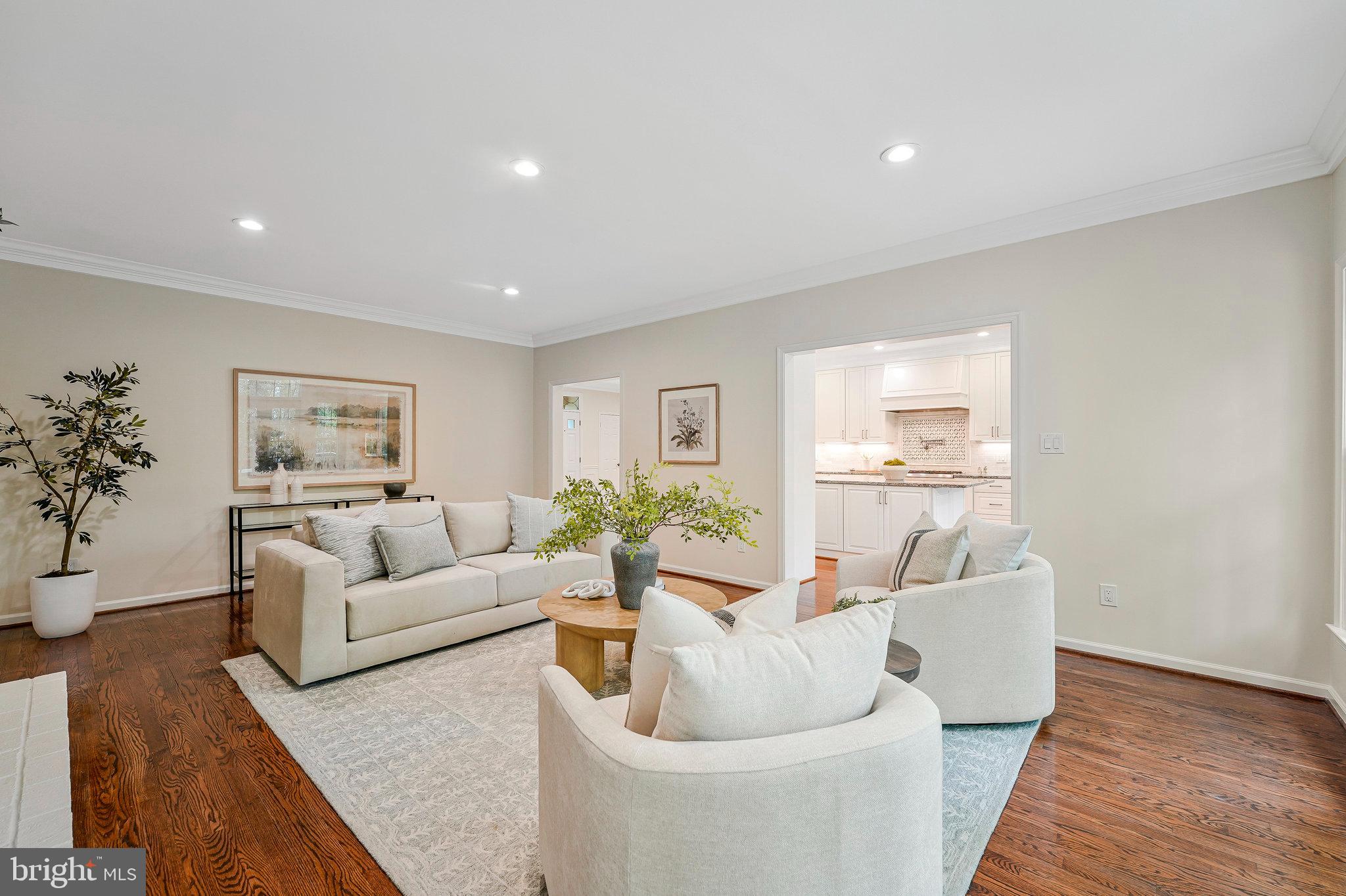 CEDARS OF MC LEAN - Residential