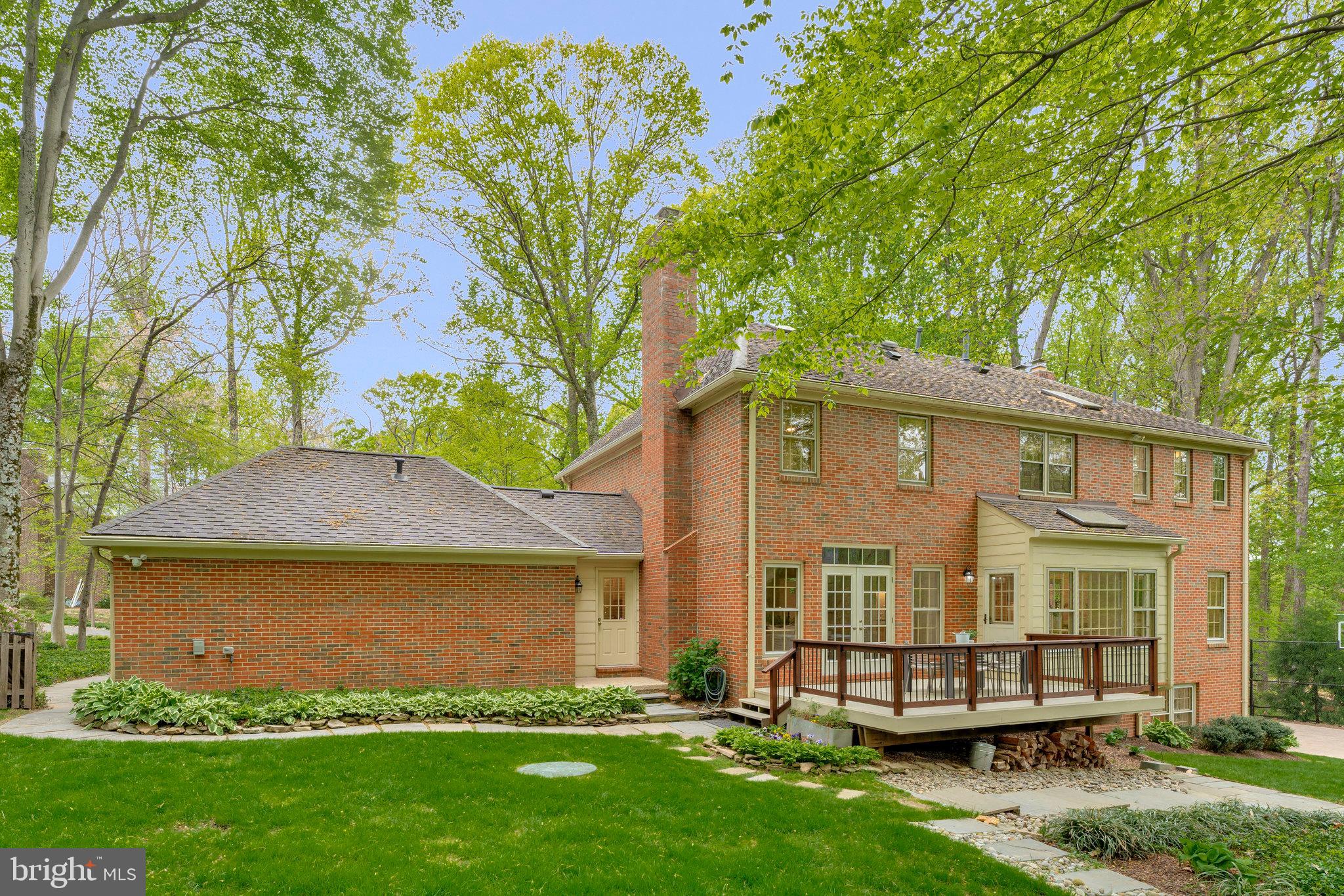 CEDARS OF MC LEAN - Residential