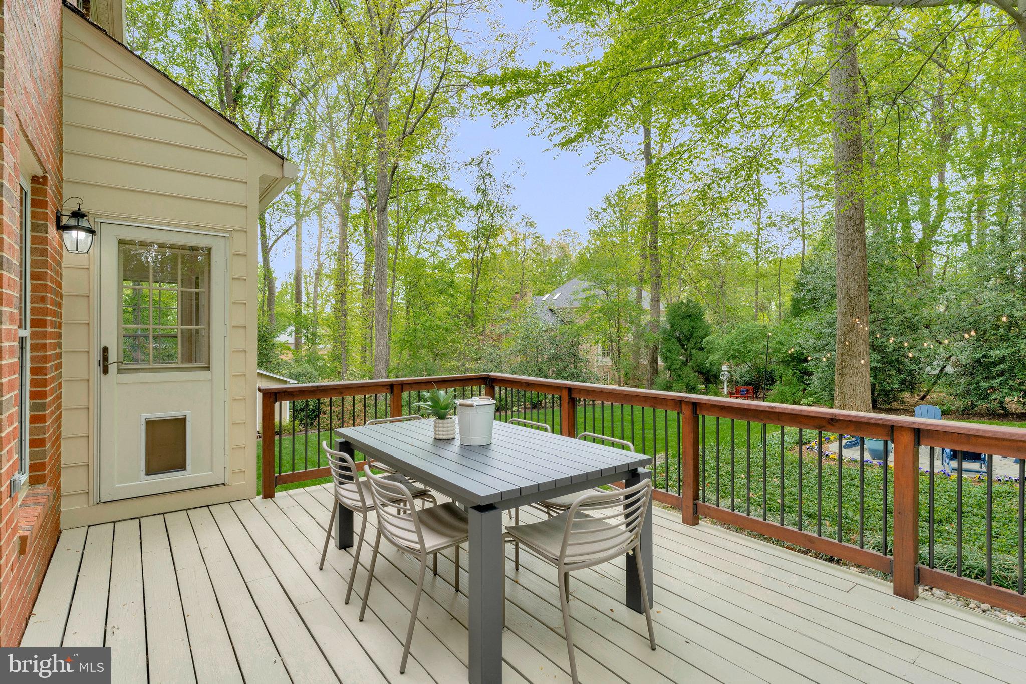 CEDARS OF MC LEAN - Residential