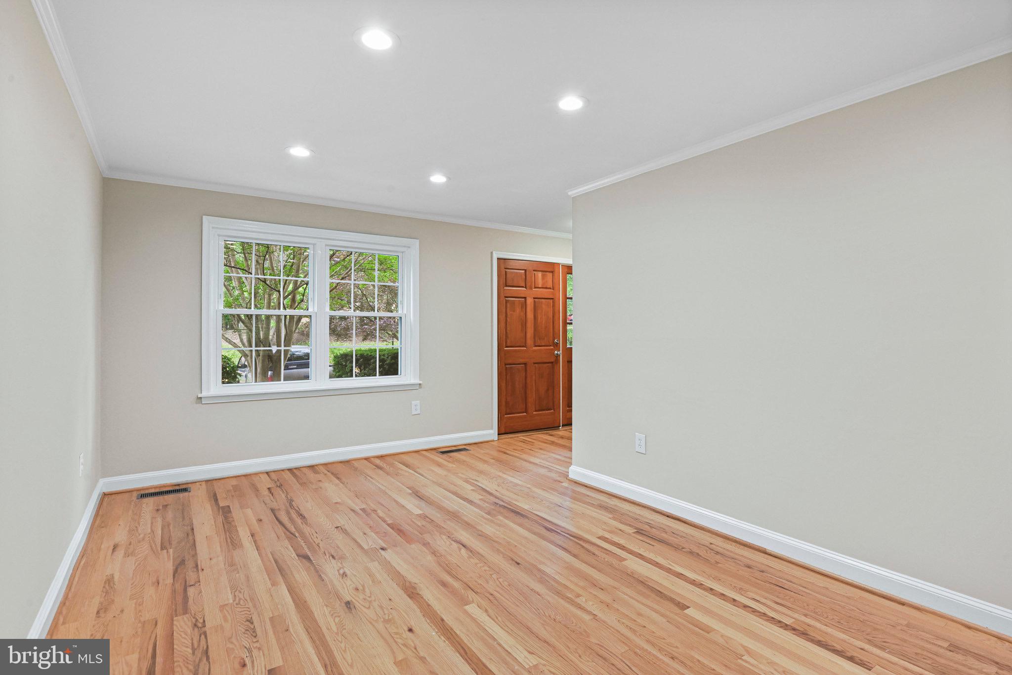 SADDLER OAKS - Residential