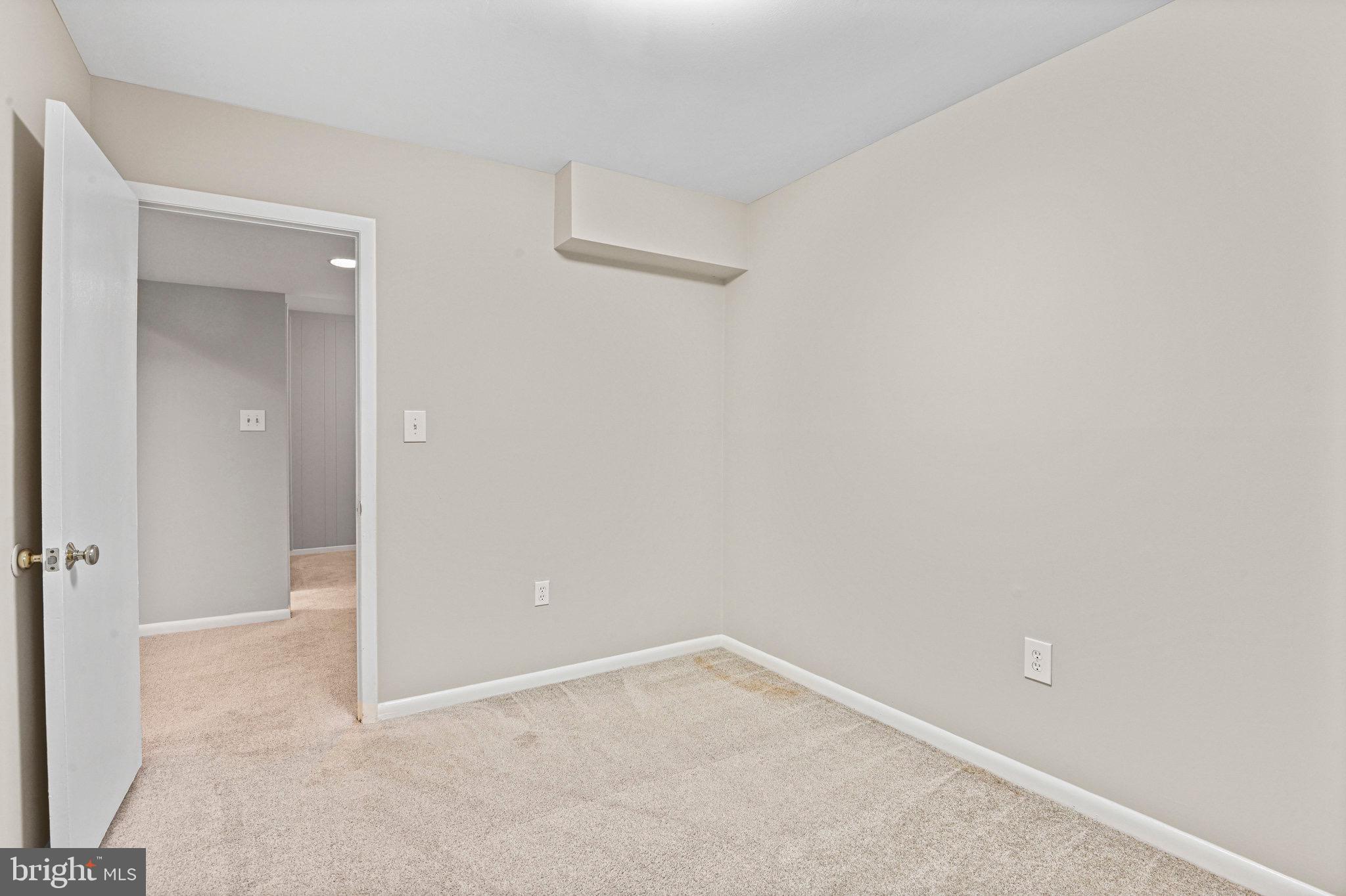 SADDLER OAKS - Residential