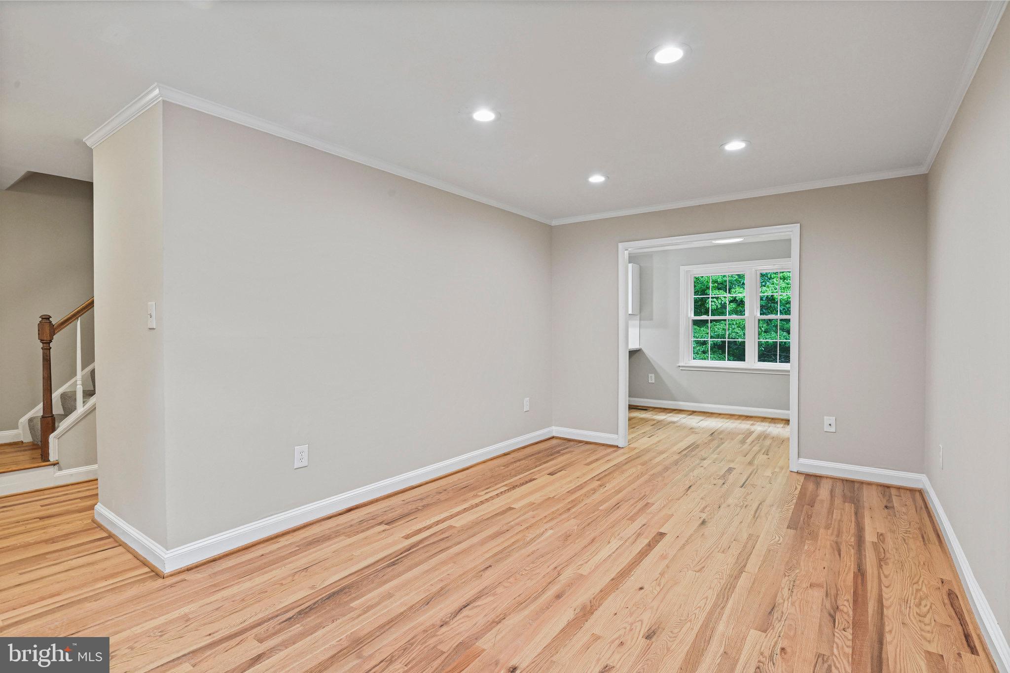 SADDLER OAKS - Residential