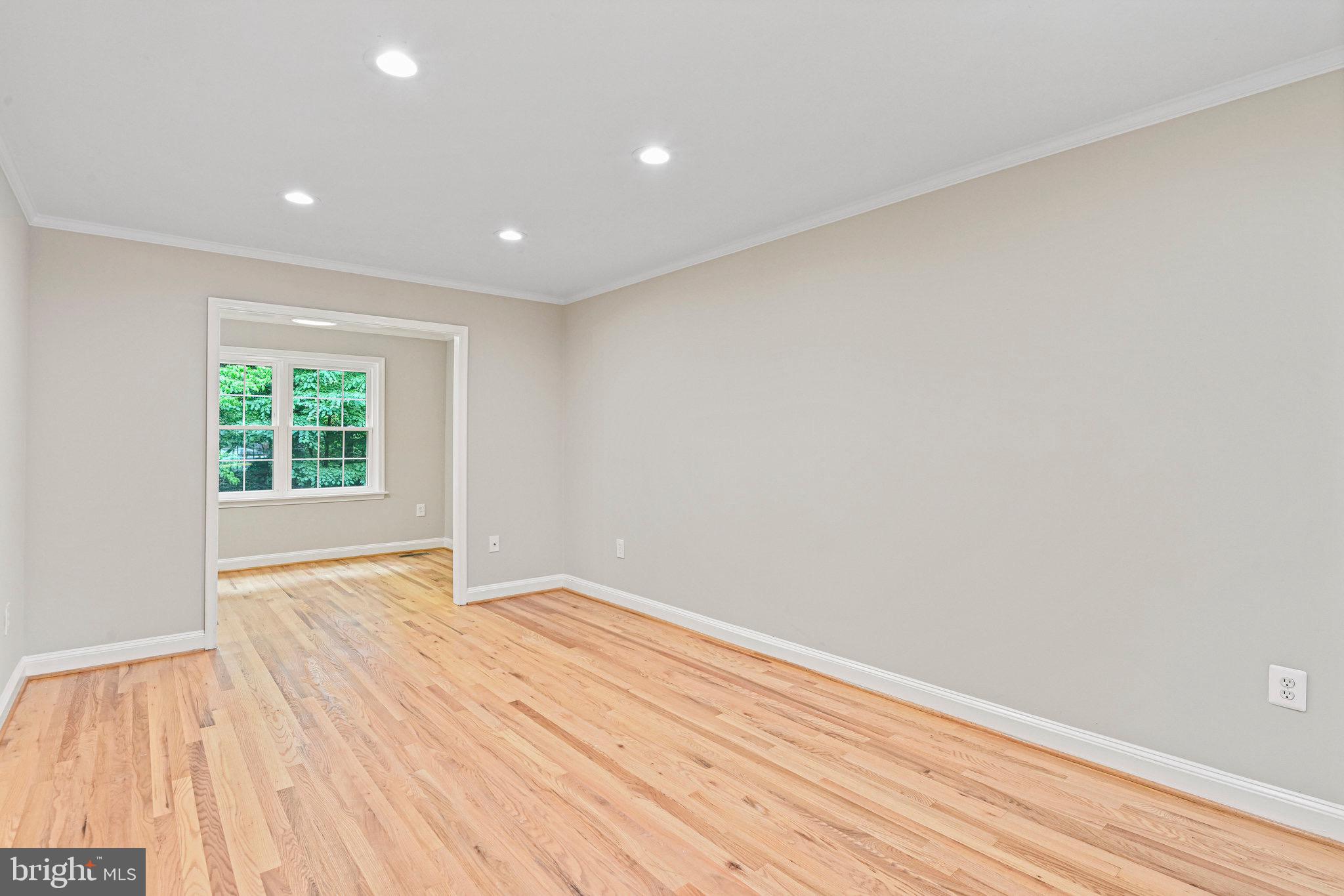 2249 GUNSMITH SQUARE