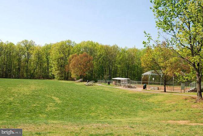 SADDLER OAKS - Residential