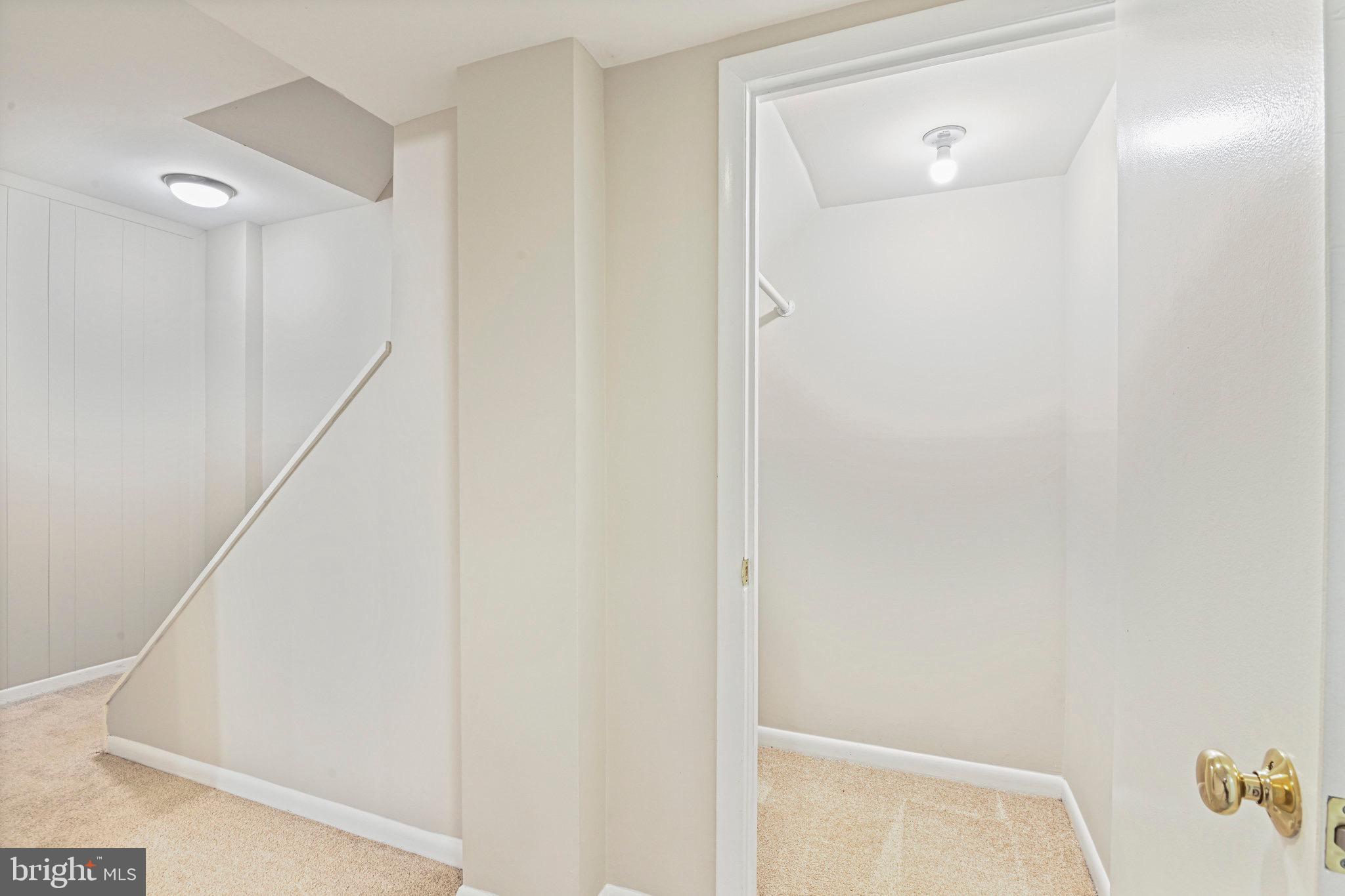 SADDLER OAKS - Residential