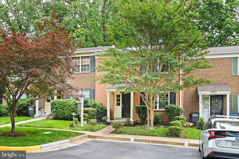 2249 GUNSMITH SQUARE RESTON VA 20191