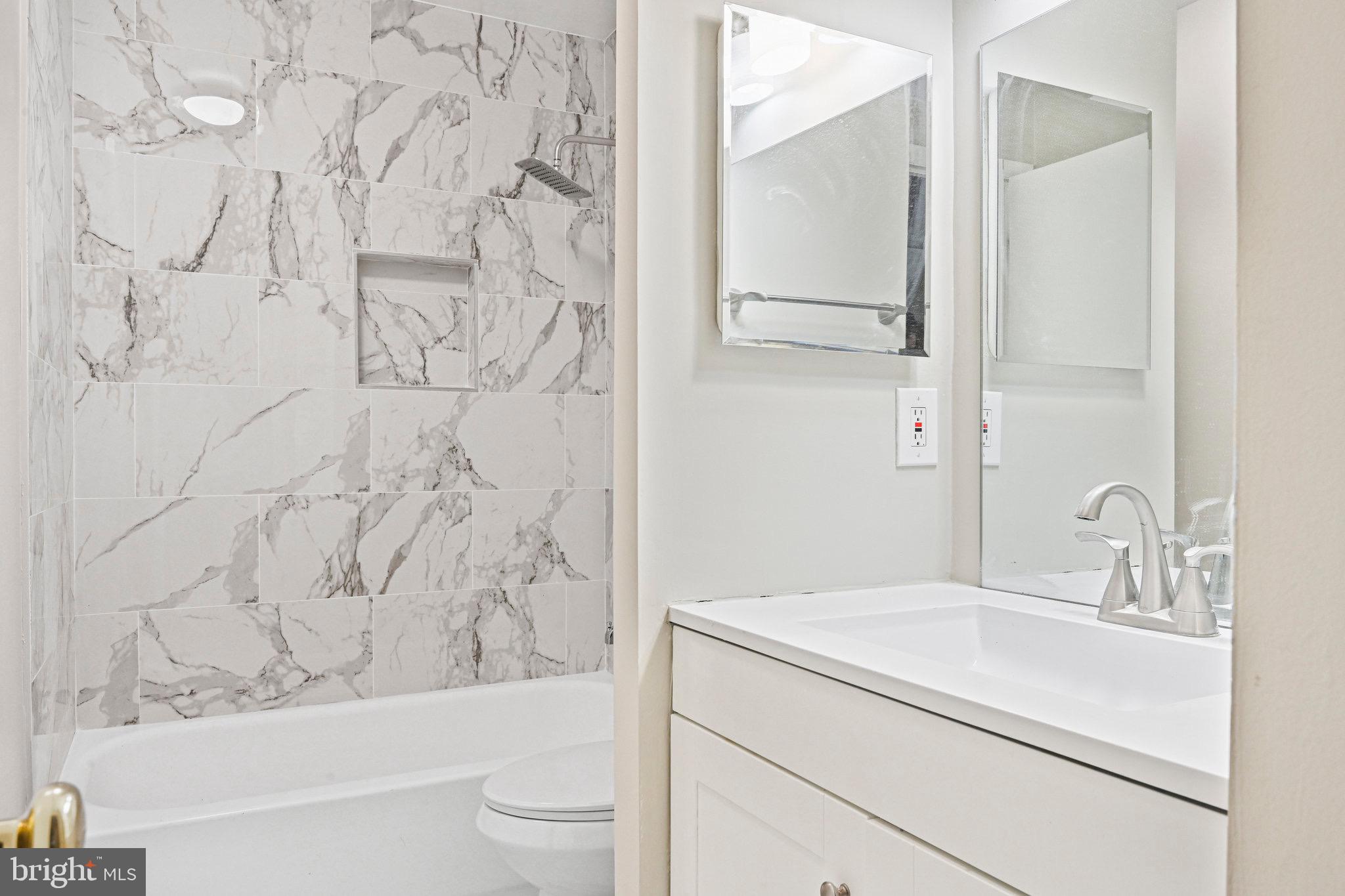 SADDLER OAKS - Residential