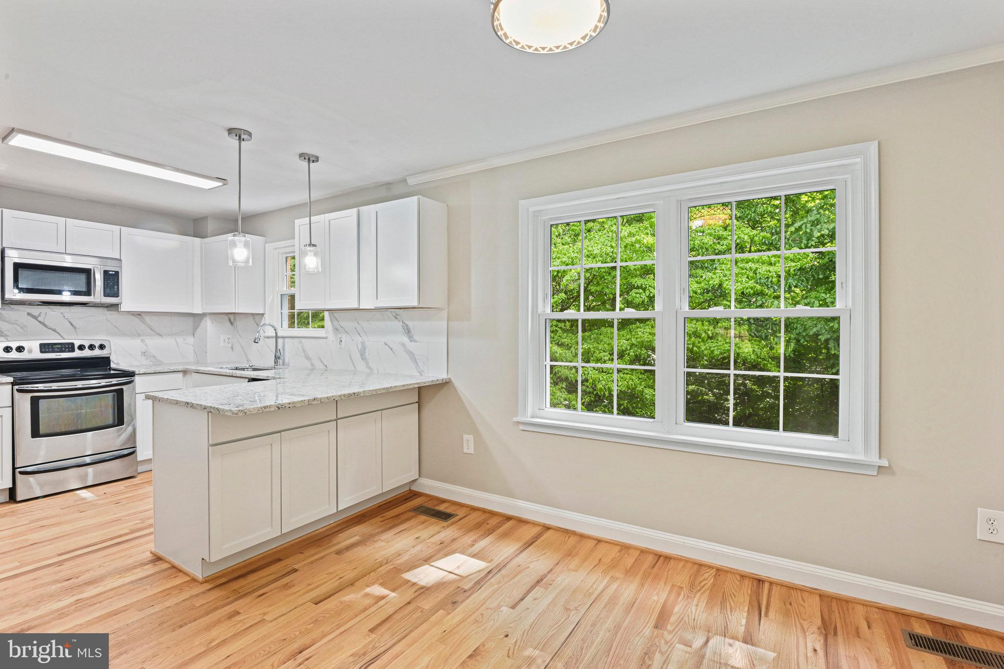 SADDLER OAKS - Residential