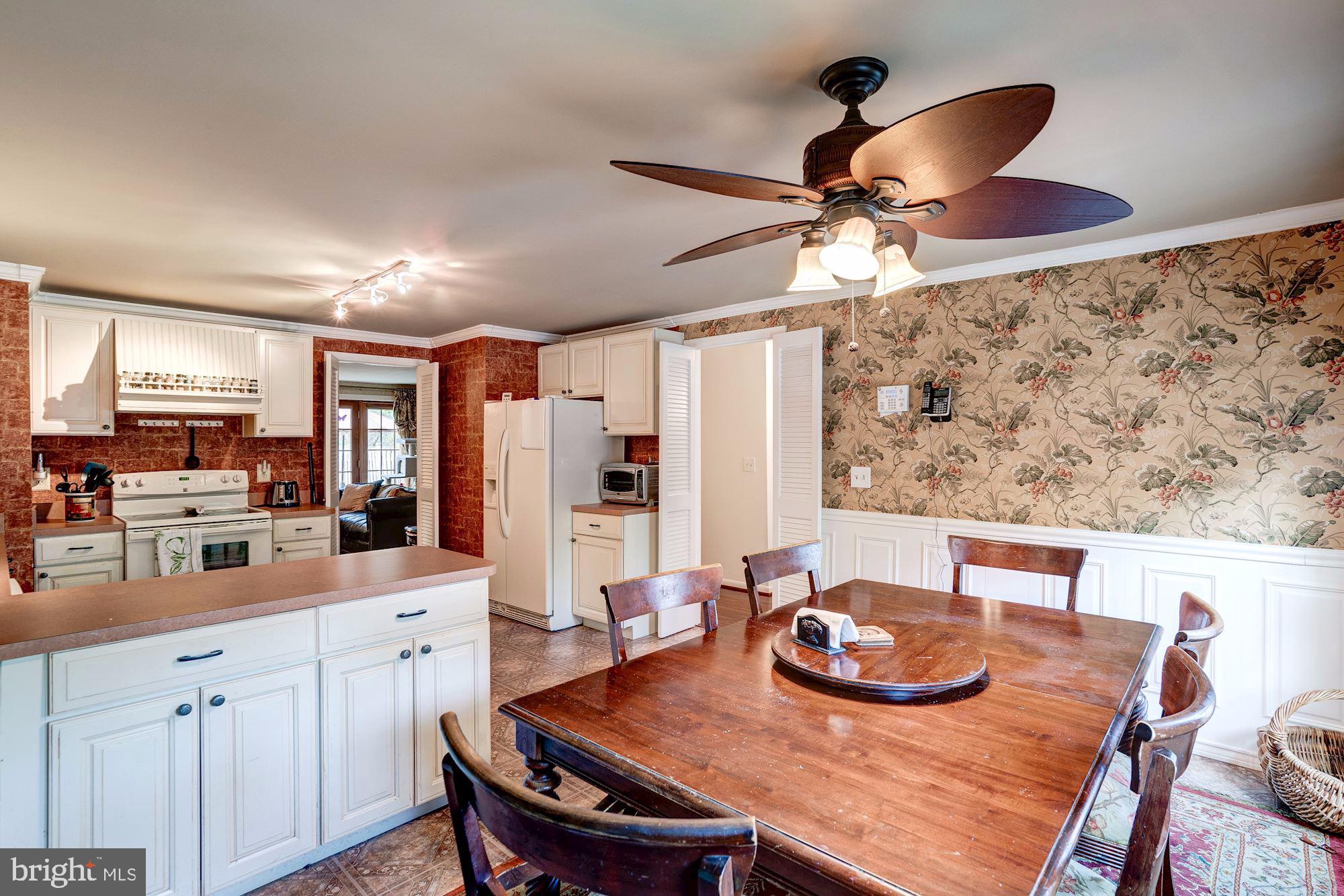 CARDINAL GLEN - Residential