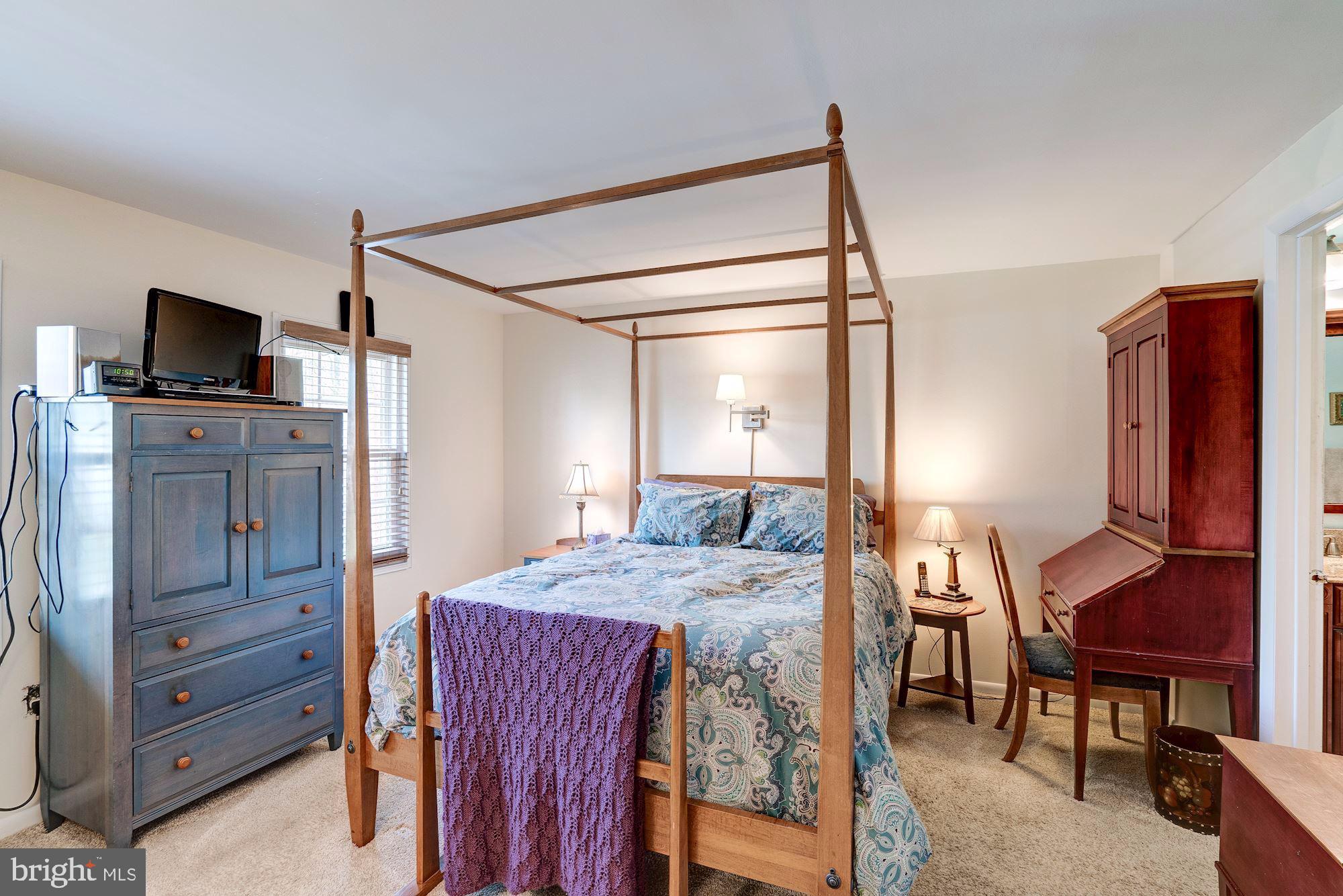 CARDINAL GLEN - Residential