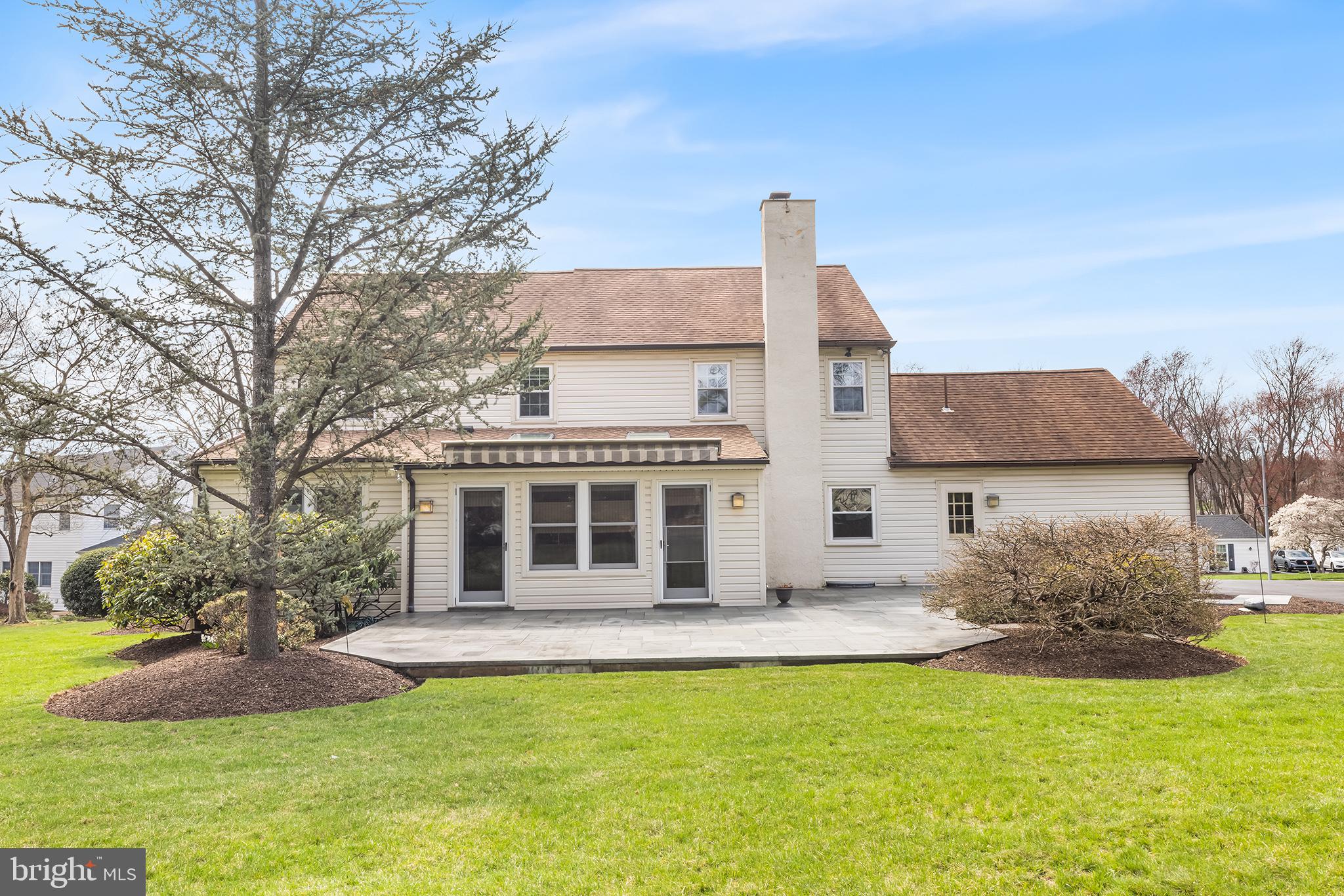 1322 CROSBY DRIVE