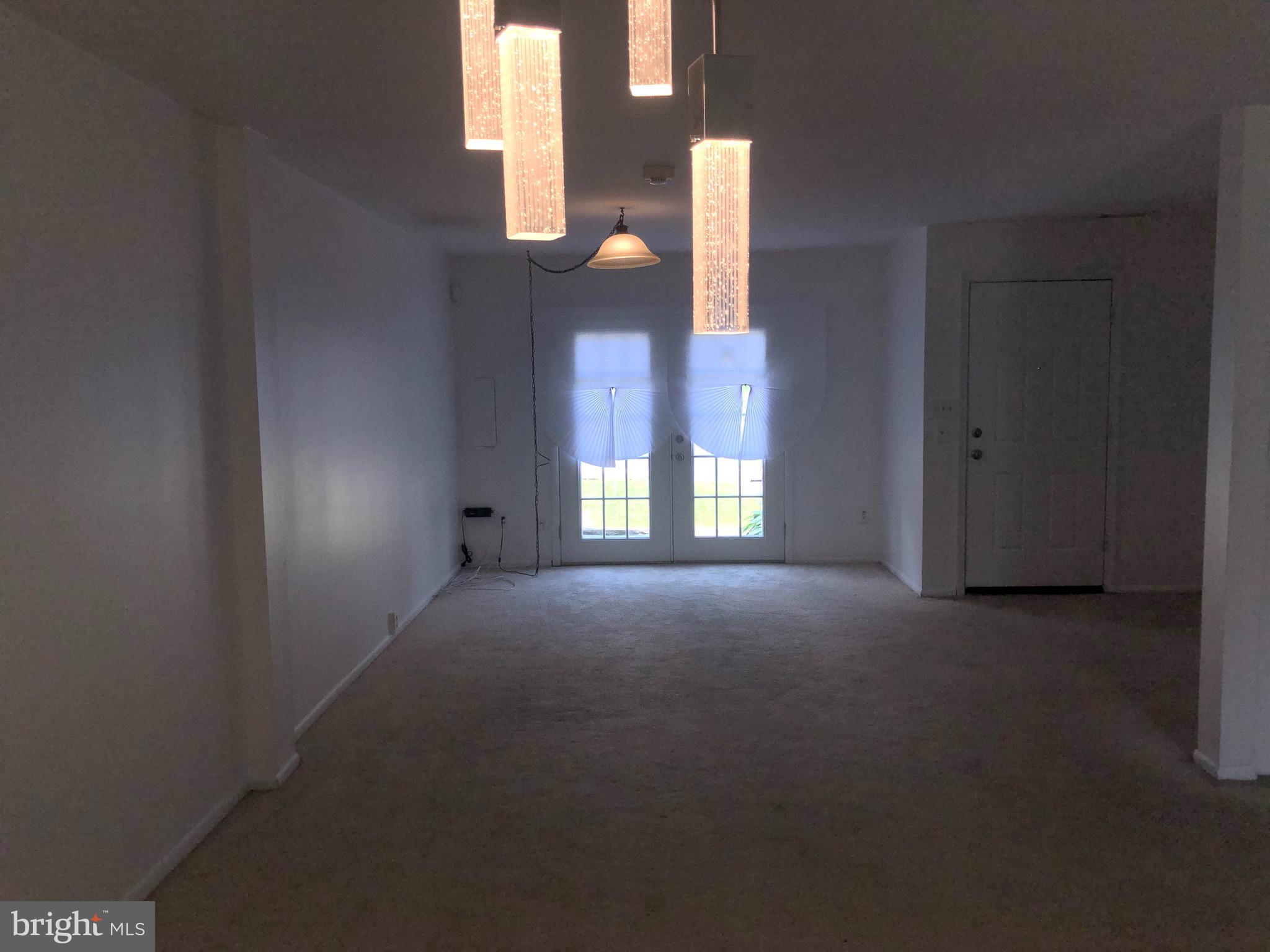 VILLAGE OF PAWNEE - Residential