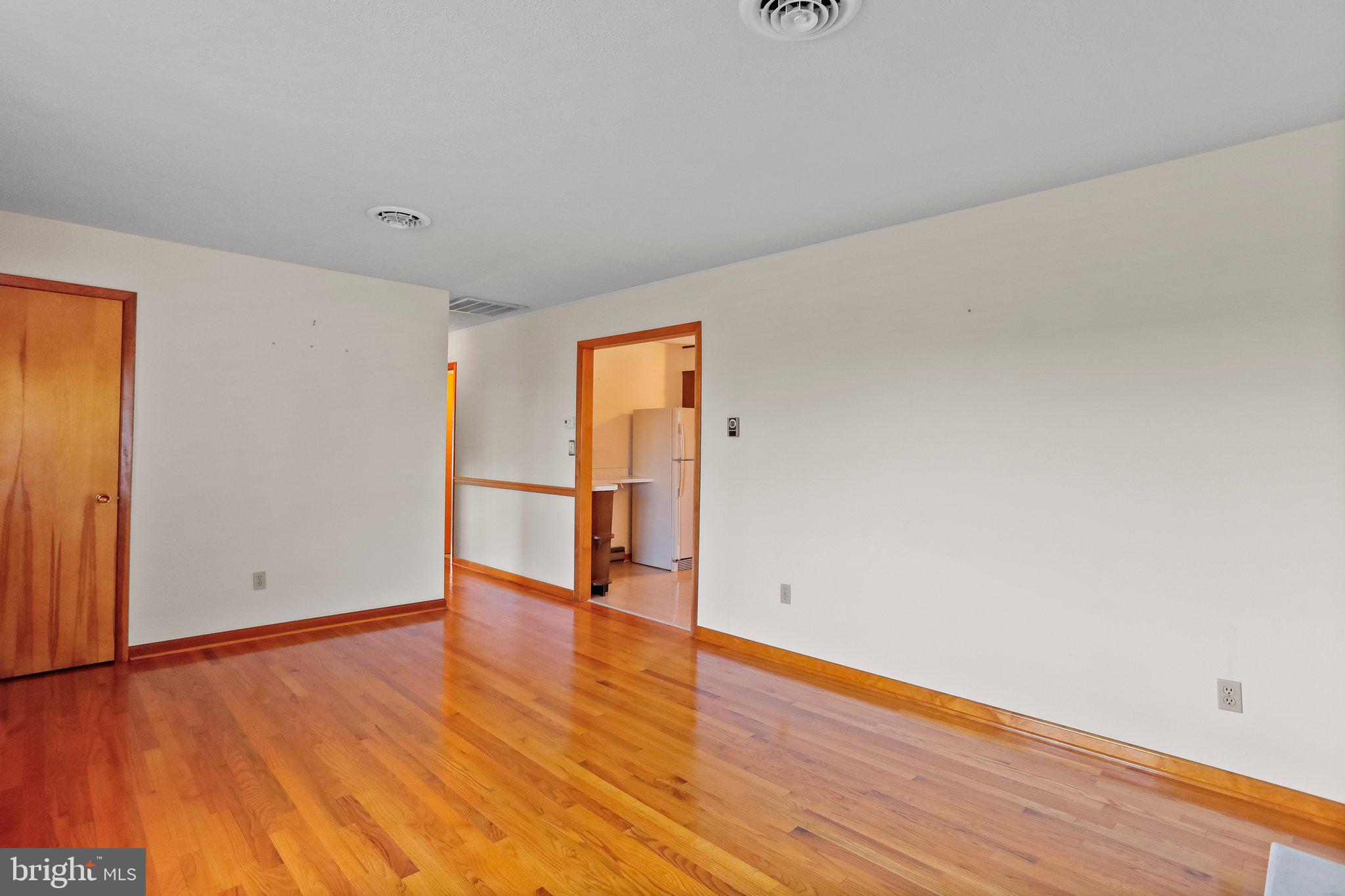 SUNRISE SUMMIT - Residential