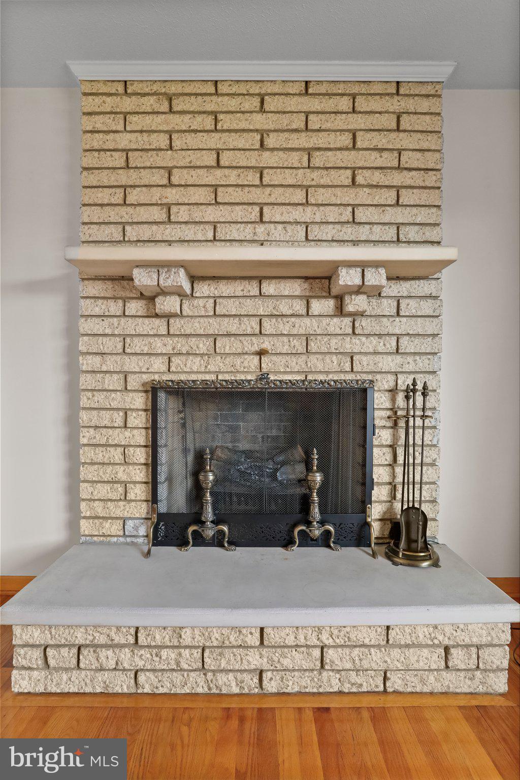 SUNRISE SUMMIT - Residential