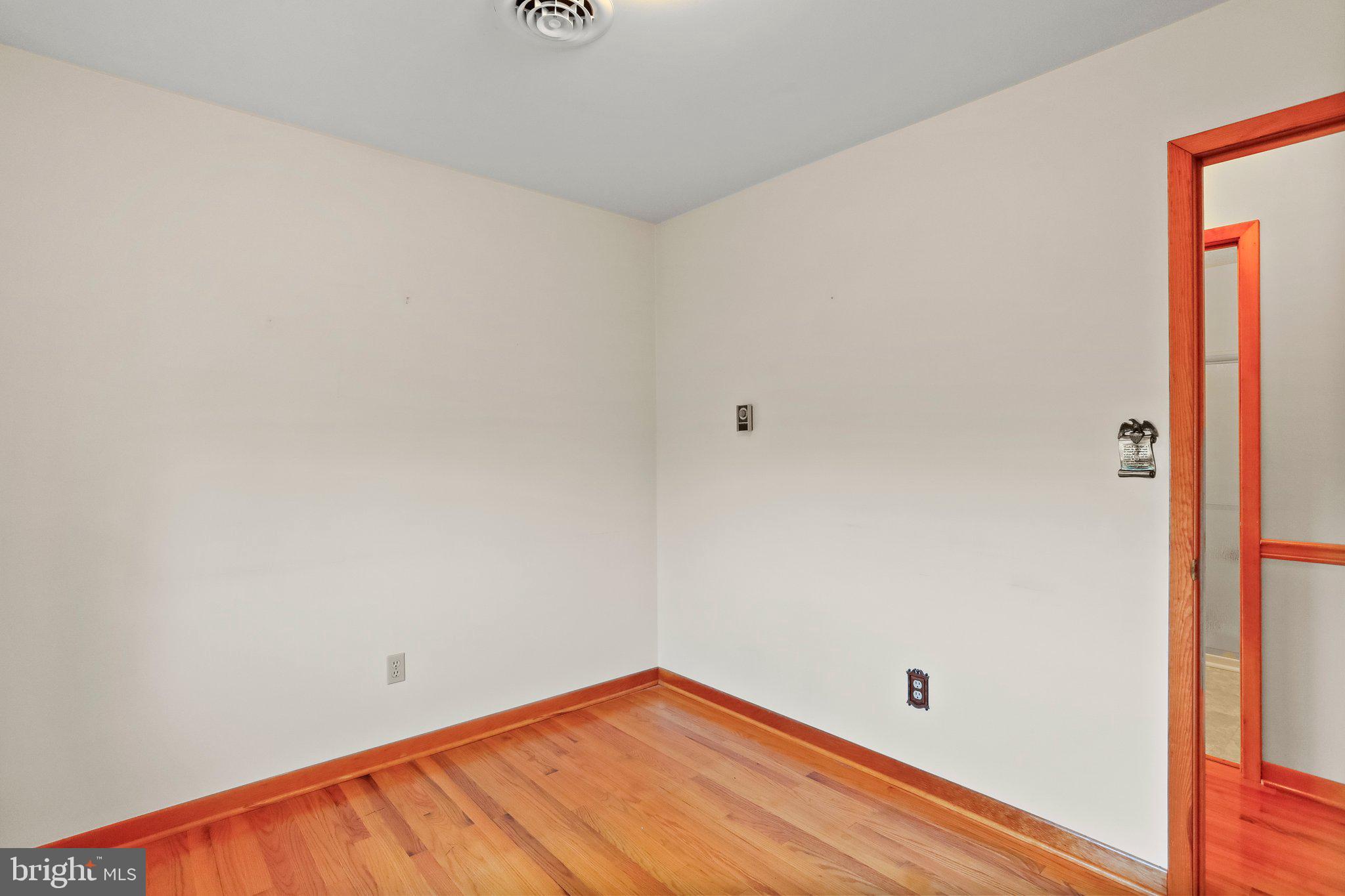 SUNRISE SUMMIT - Residential