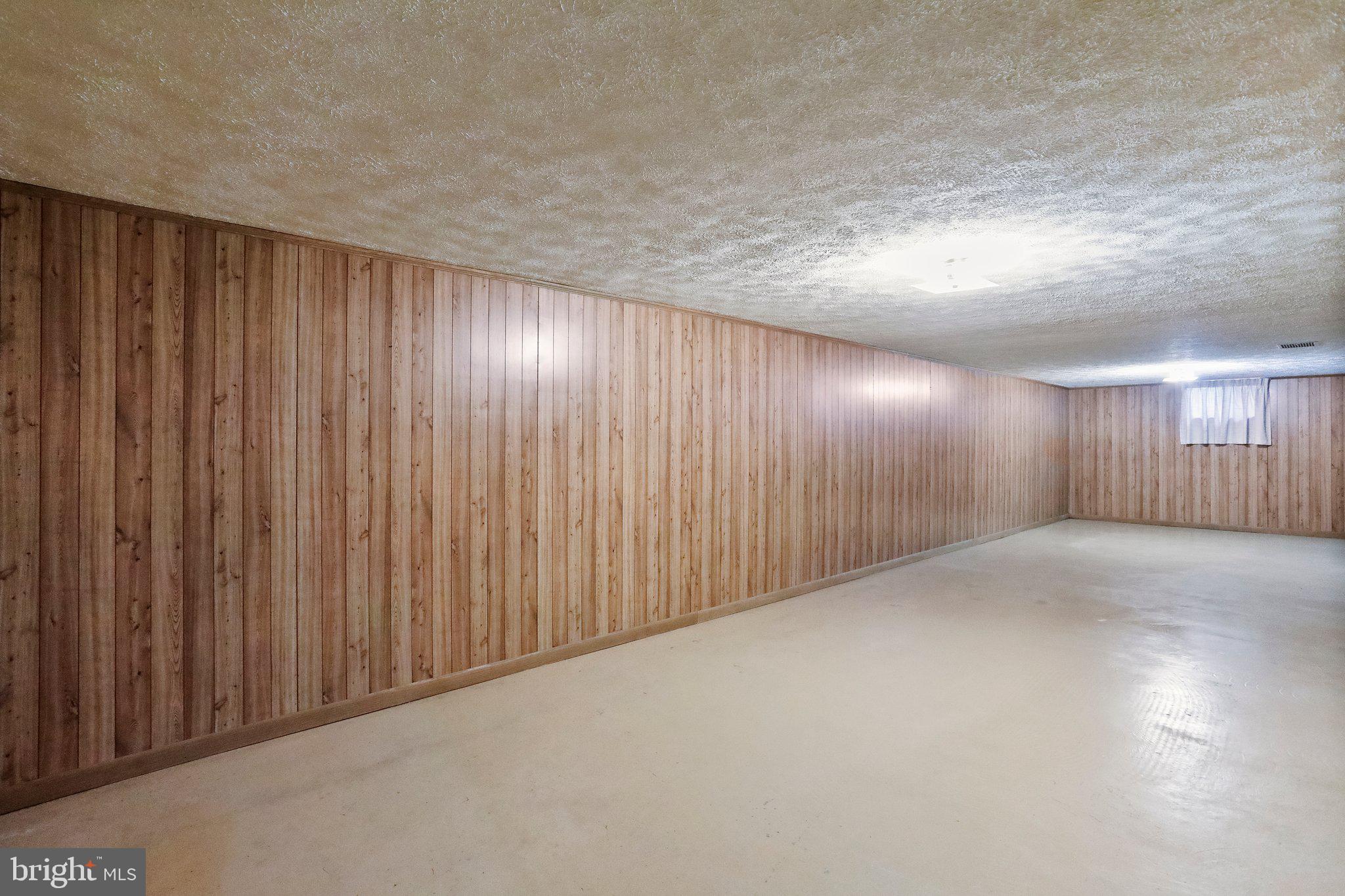 SUNRISE SUMMIT - Residential