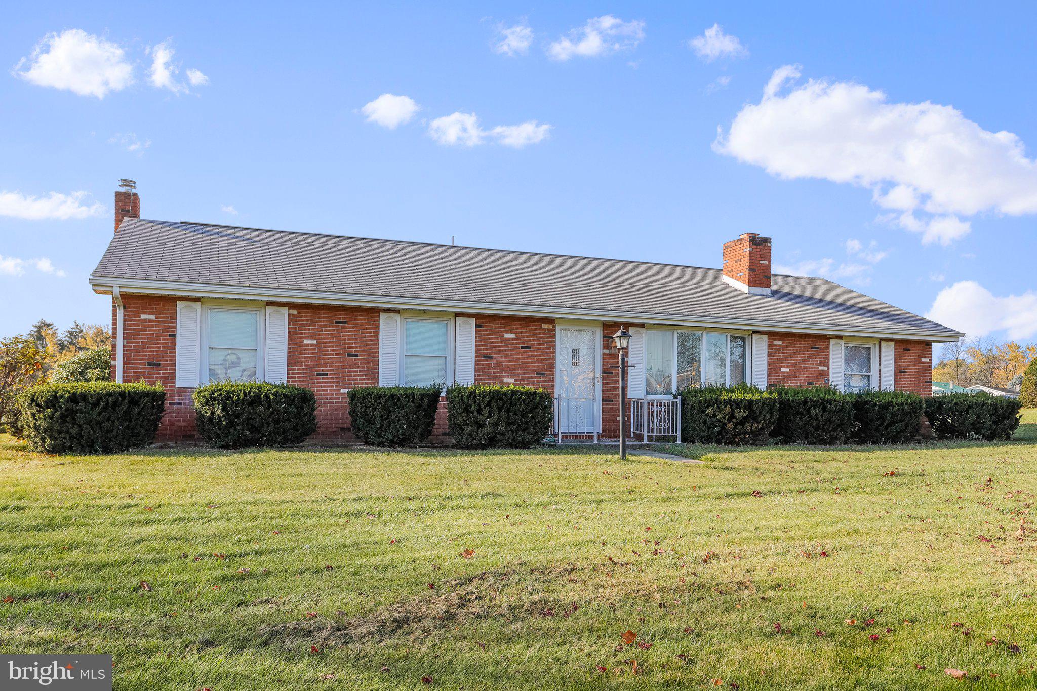 SUNRISE SUMMIT - Residential