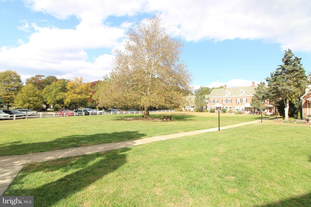 Photo of 4107 36th Street S, ARLINGTON, VA 22206 (MLS # VAAR2065658)