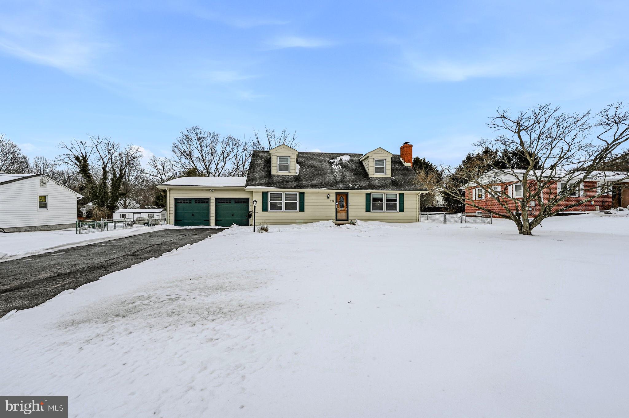 992 OLD BALTIMORE PIKE