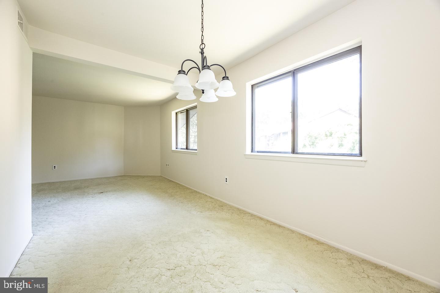 PAINTERS CROSSING - Residential