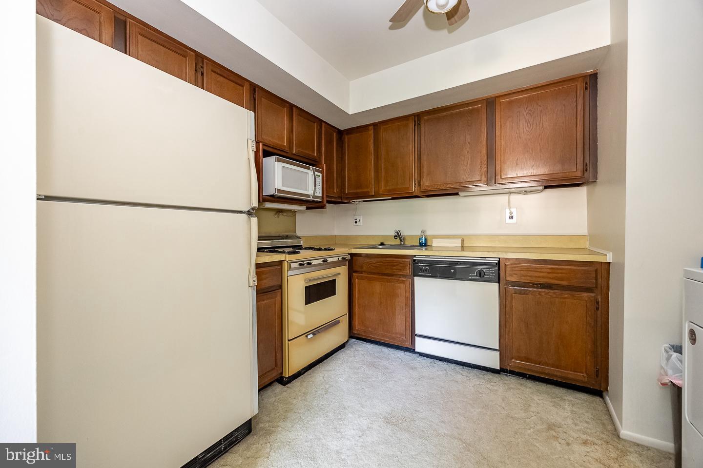 PAINTERS CROSSING - Residential