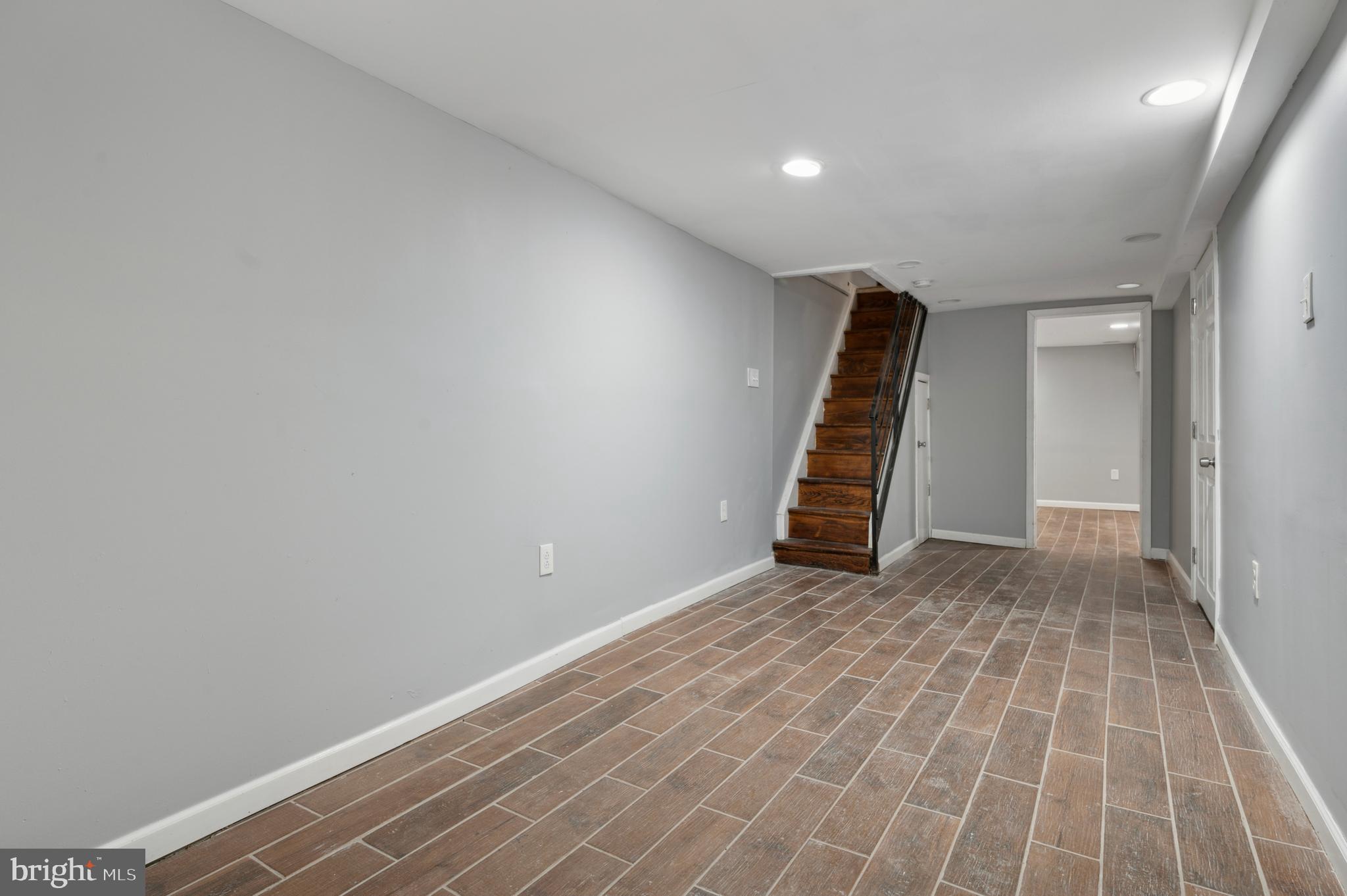 STRAWBERRY MANSION - Residential Income