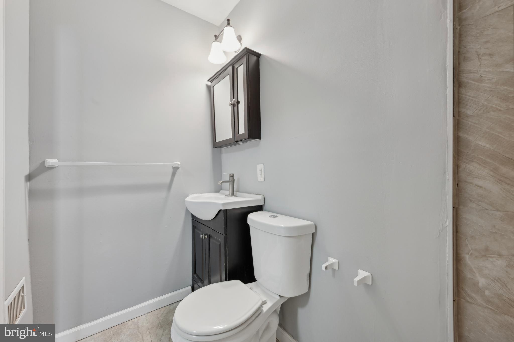 STRAWBERRY MANSION - Residential Income