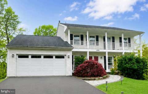 Photo of 14983 Gold Post Court, CENTREVILLE, VA 20121 (MLS # VAFX2335540)