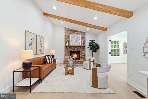Photo of 14983 Gold Post Court, CENTREVILLE, VA 20121 (MLS # VAFX2335540)