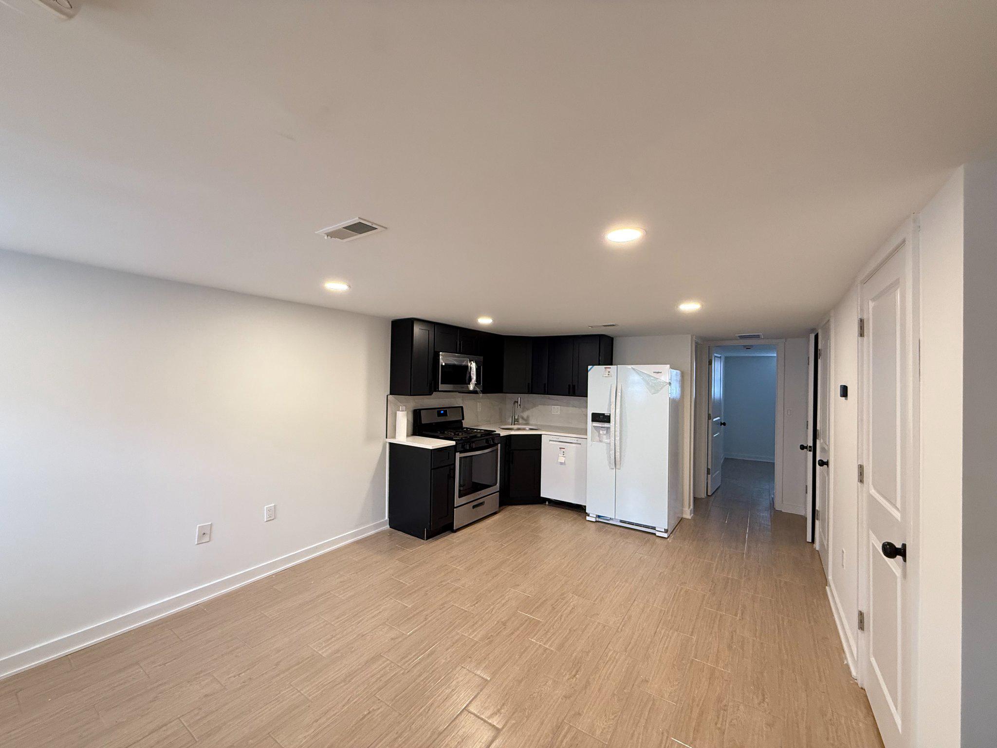 3043 MILLER STREET