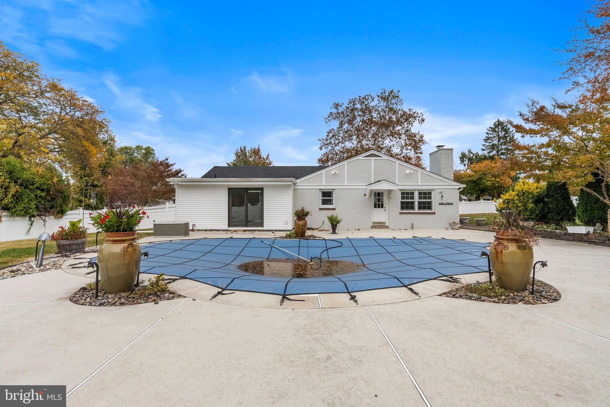 BELMONT TERR - Residential