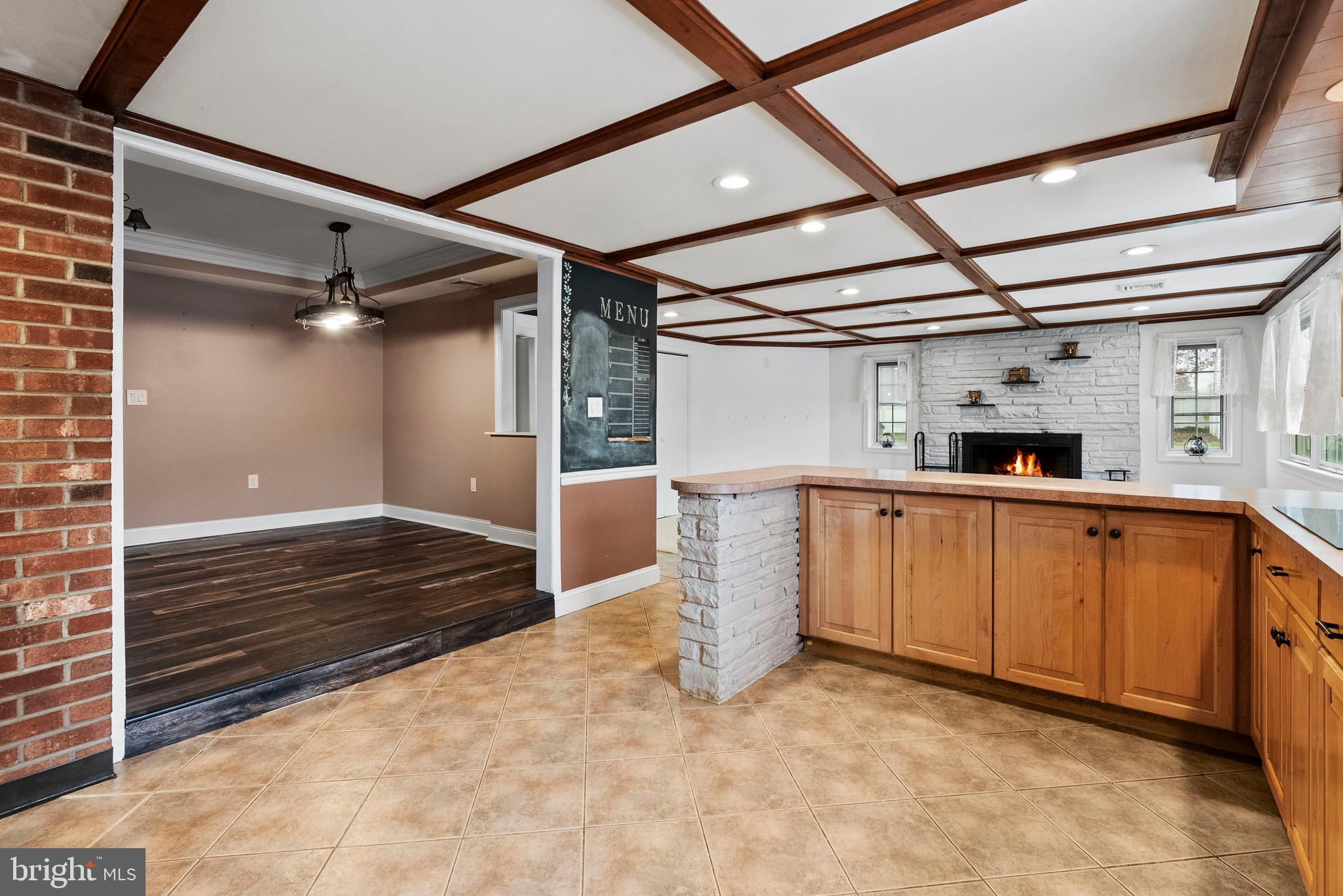 BELMONT TERR - Residential