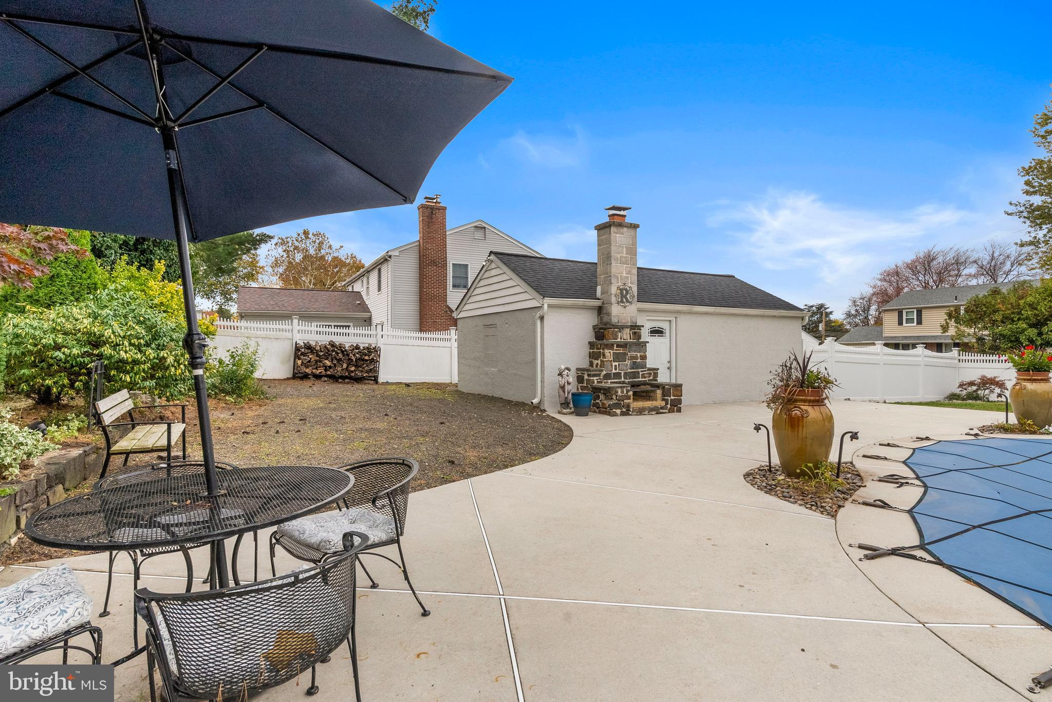 BELMONT TERR - Residential