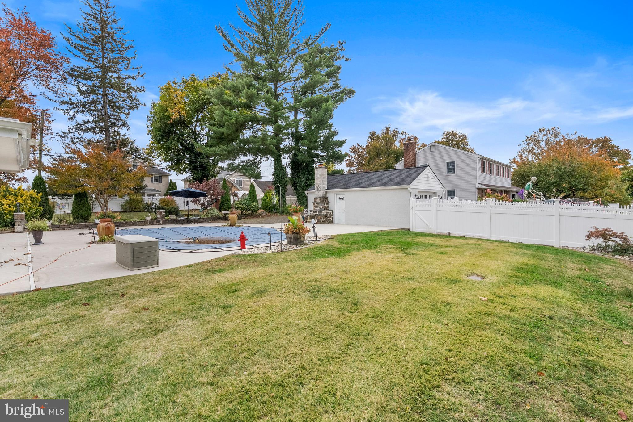 BELMONT TERR - Residential